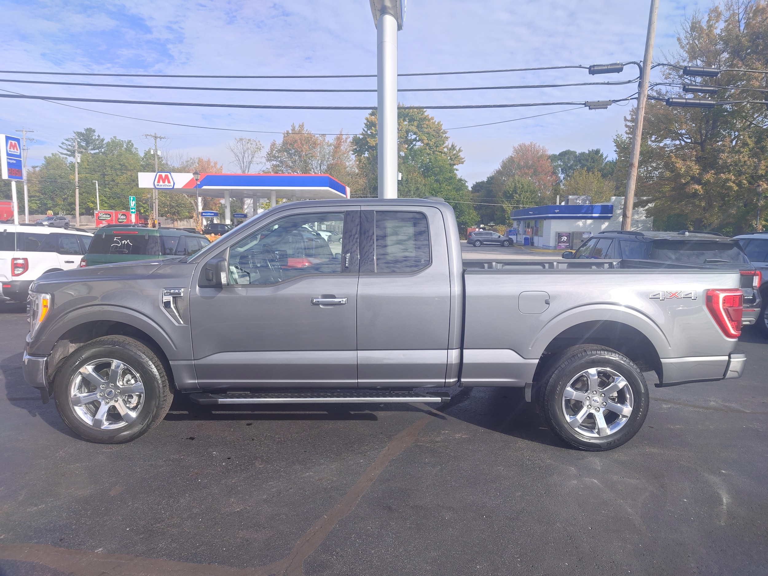 2022 Ford F-150 XLT's photo