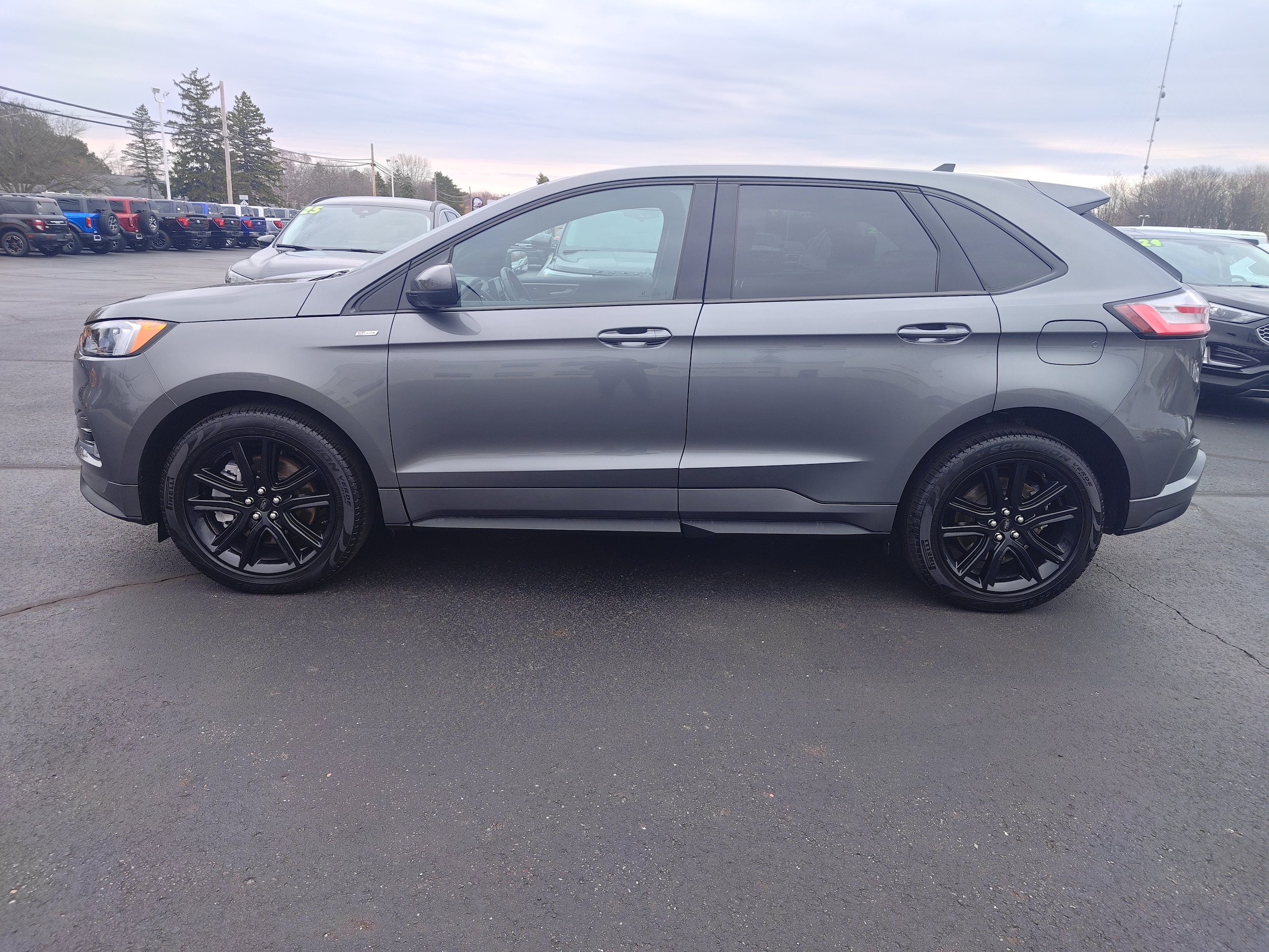2023 Ford Edge ST-Line