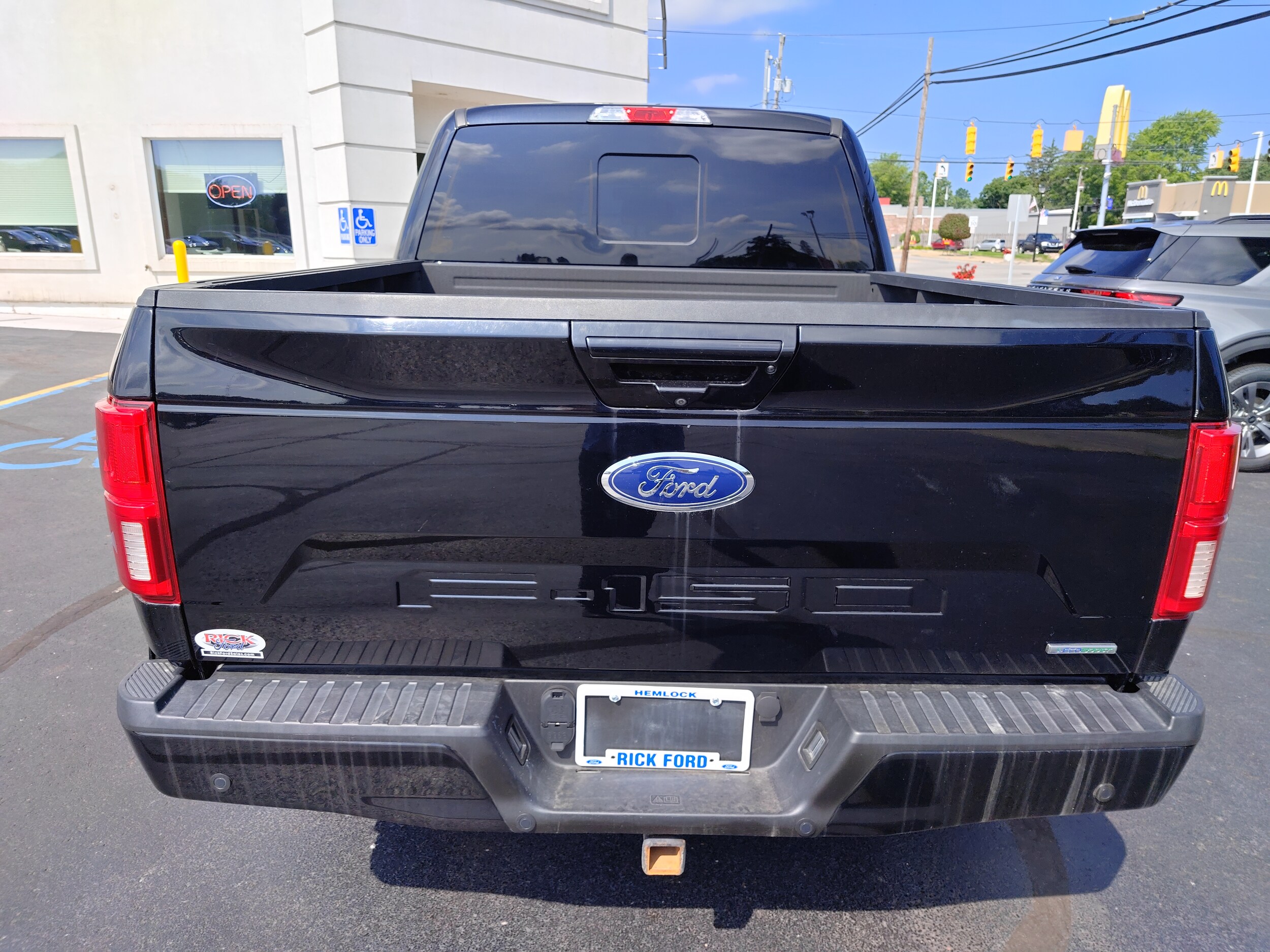 2018 Ford F-150 photo 4