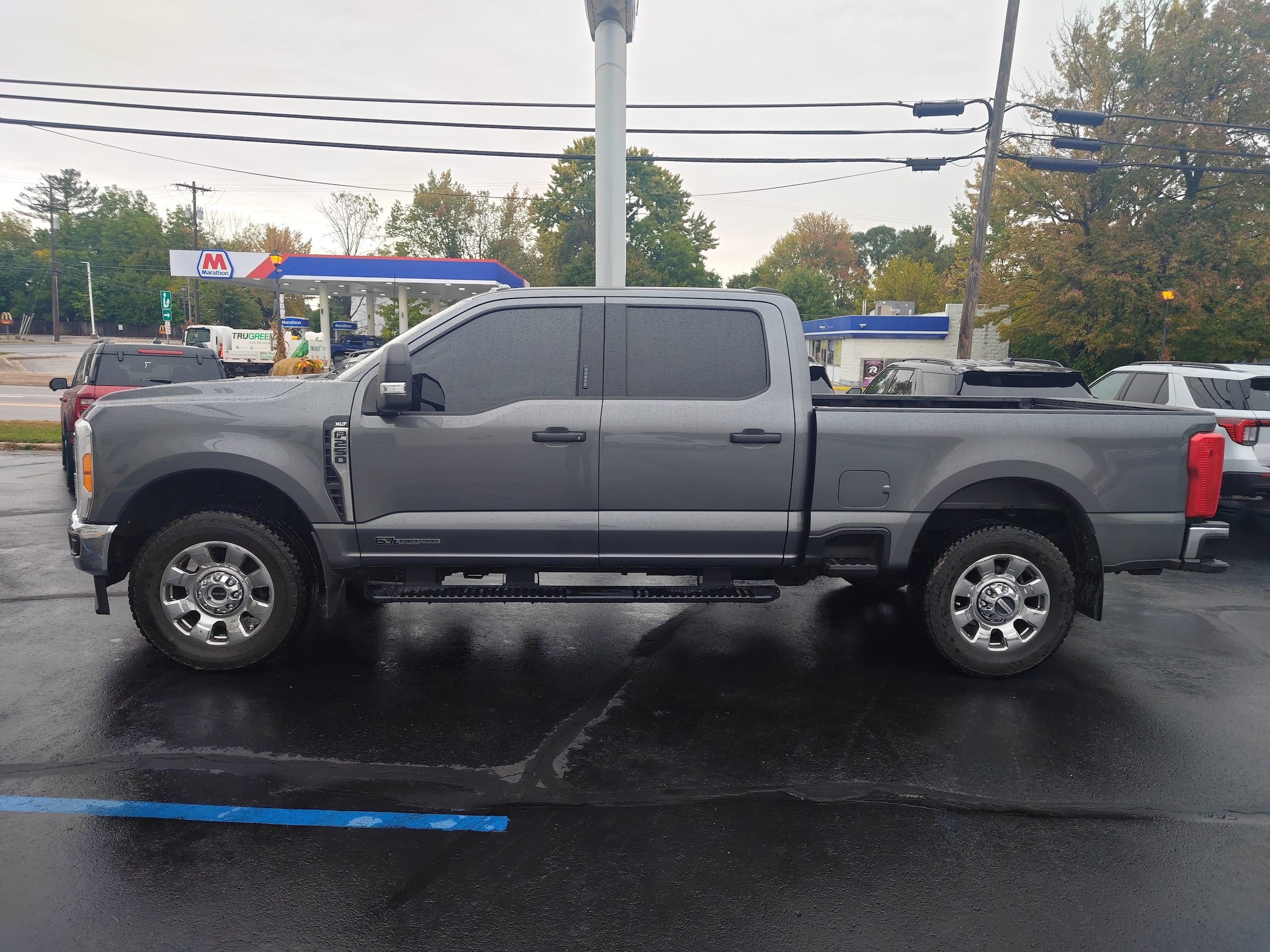 2023 Ford F-250 Super Duty XLT's photo