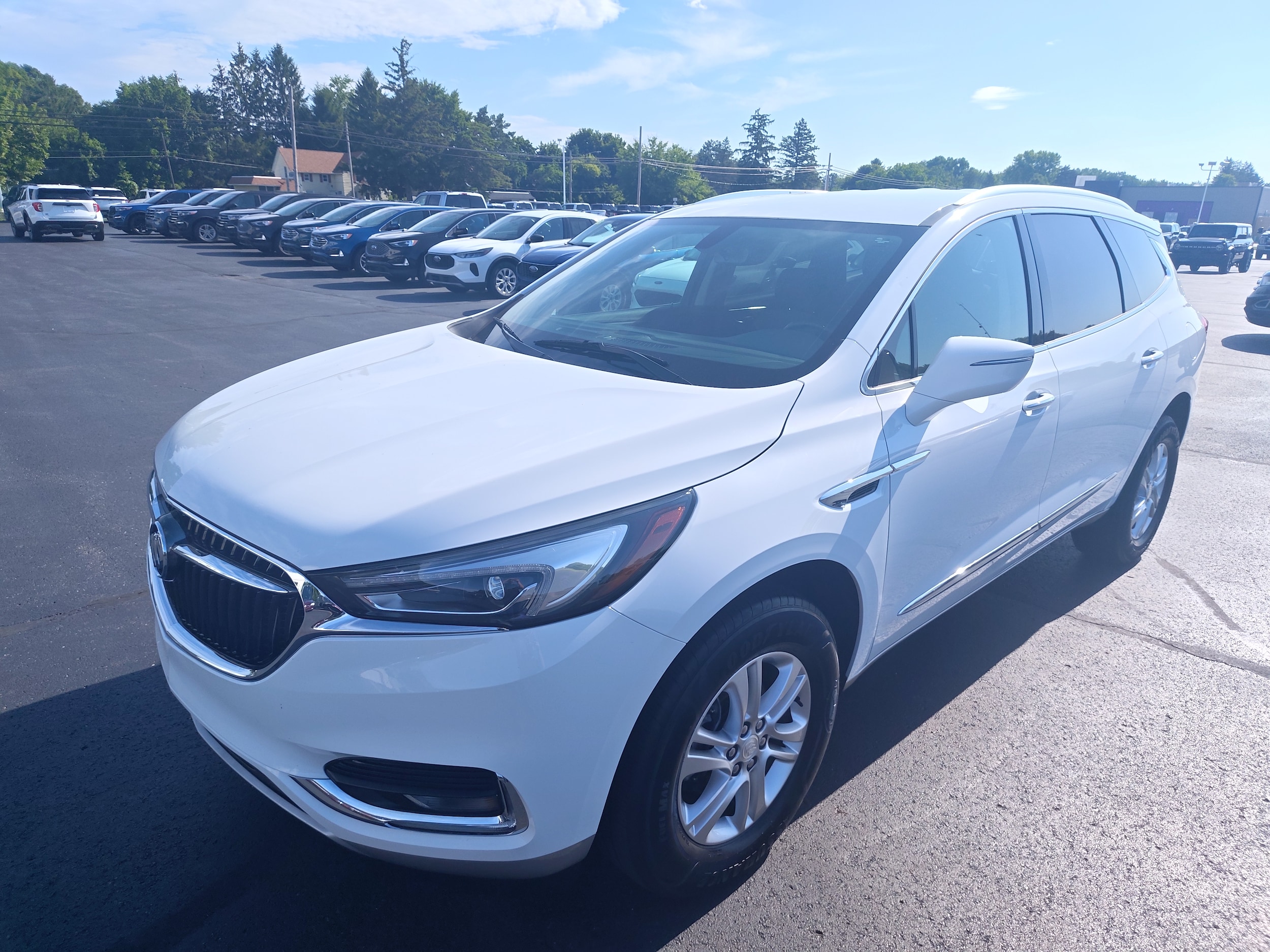 Used 2021 Buick Enclave Preferred with VIN 5GAERAKW3MJ168977 for sale in Hemlock, MI