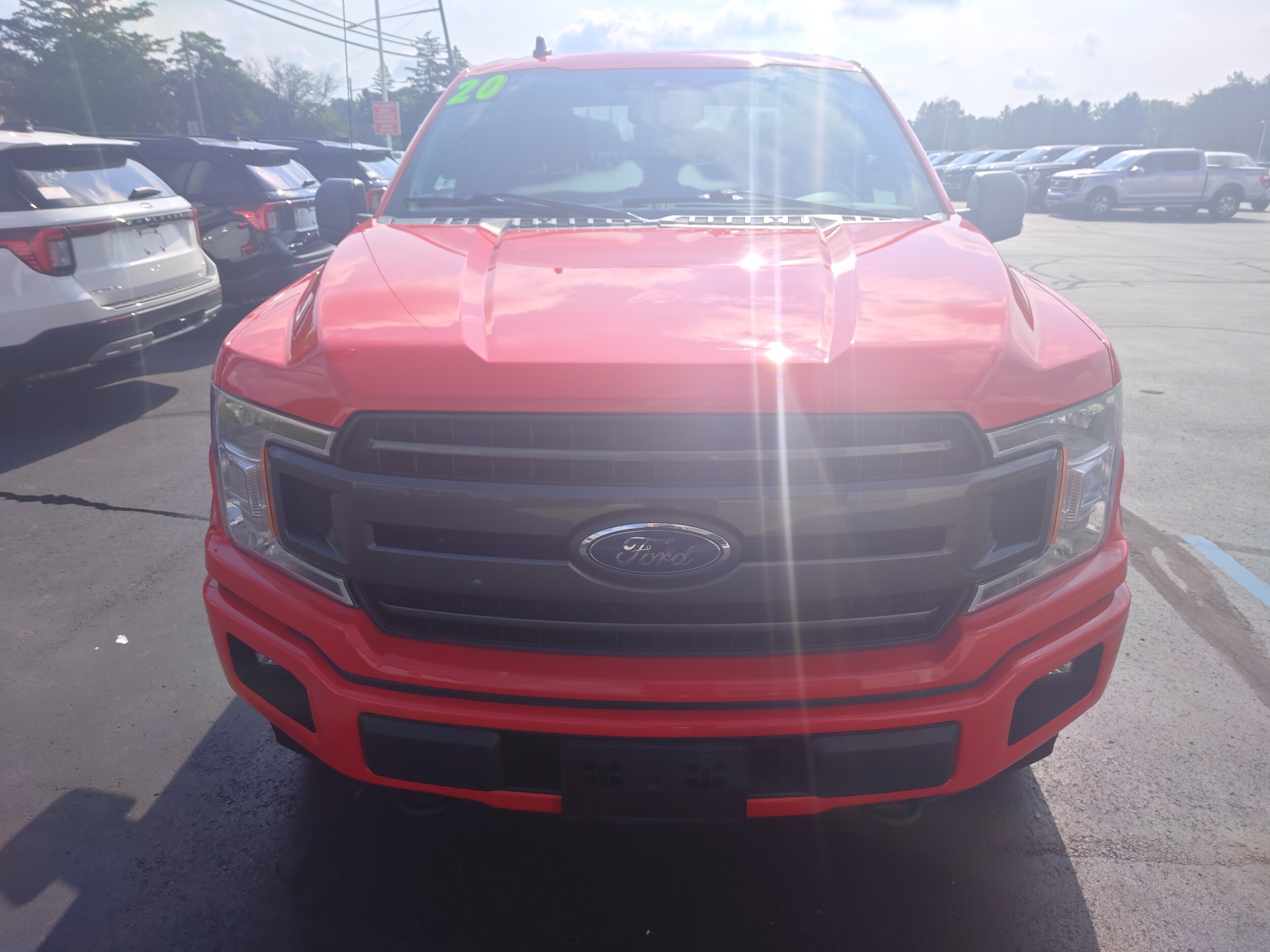 2020 Ford F-150 XLT photo 2
