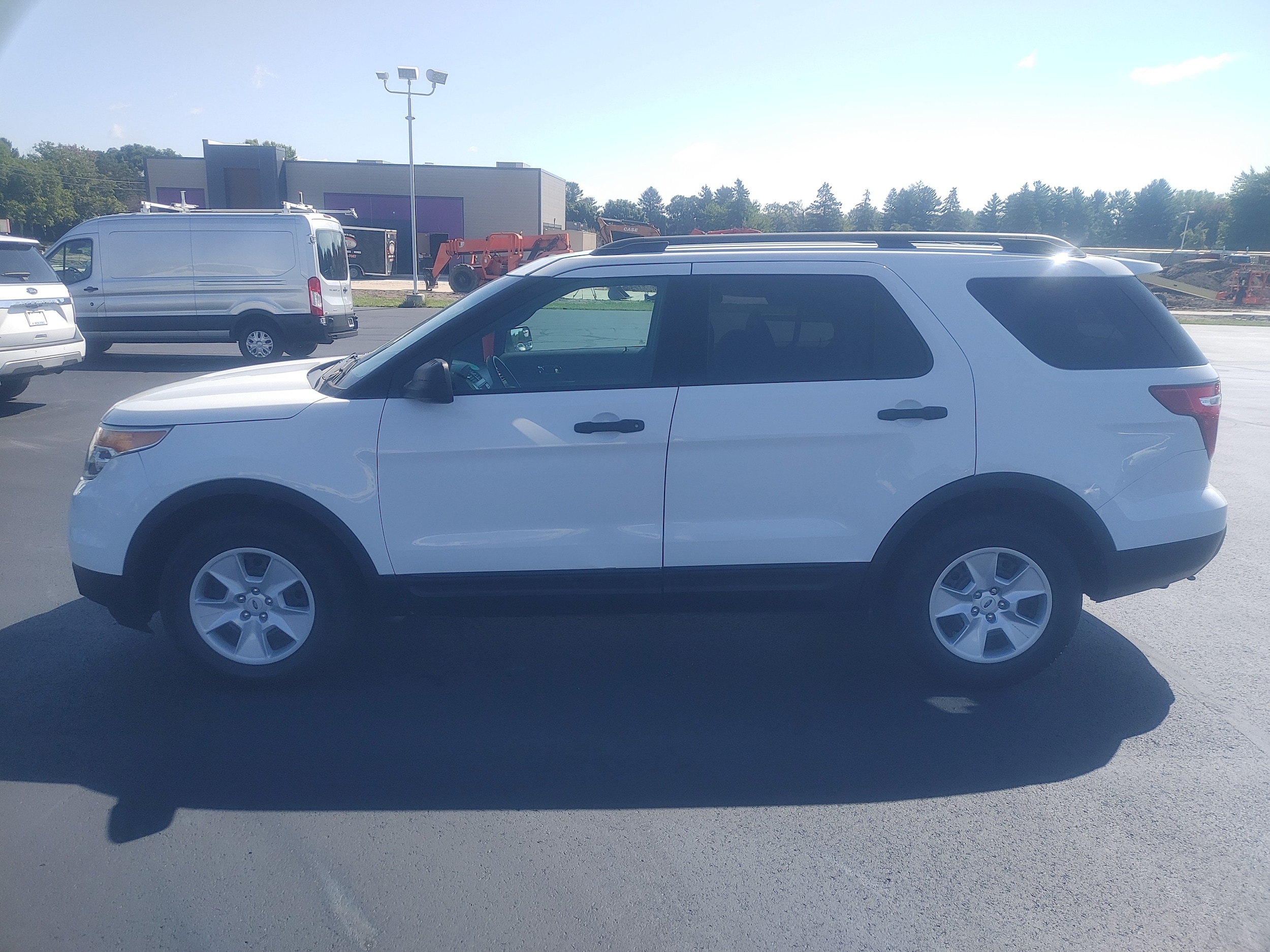 Used 2014 Ford Explorer Base with VIN 1FM5K8B89EGB17099 for sale in Hemlock, MI