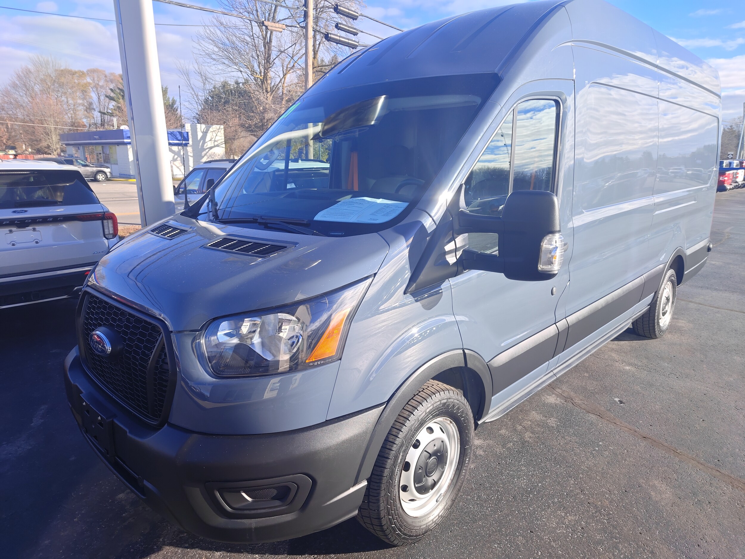 2021 Ford Transit photo 2