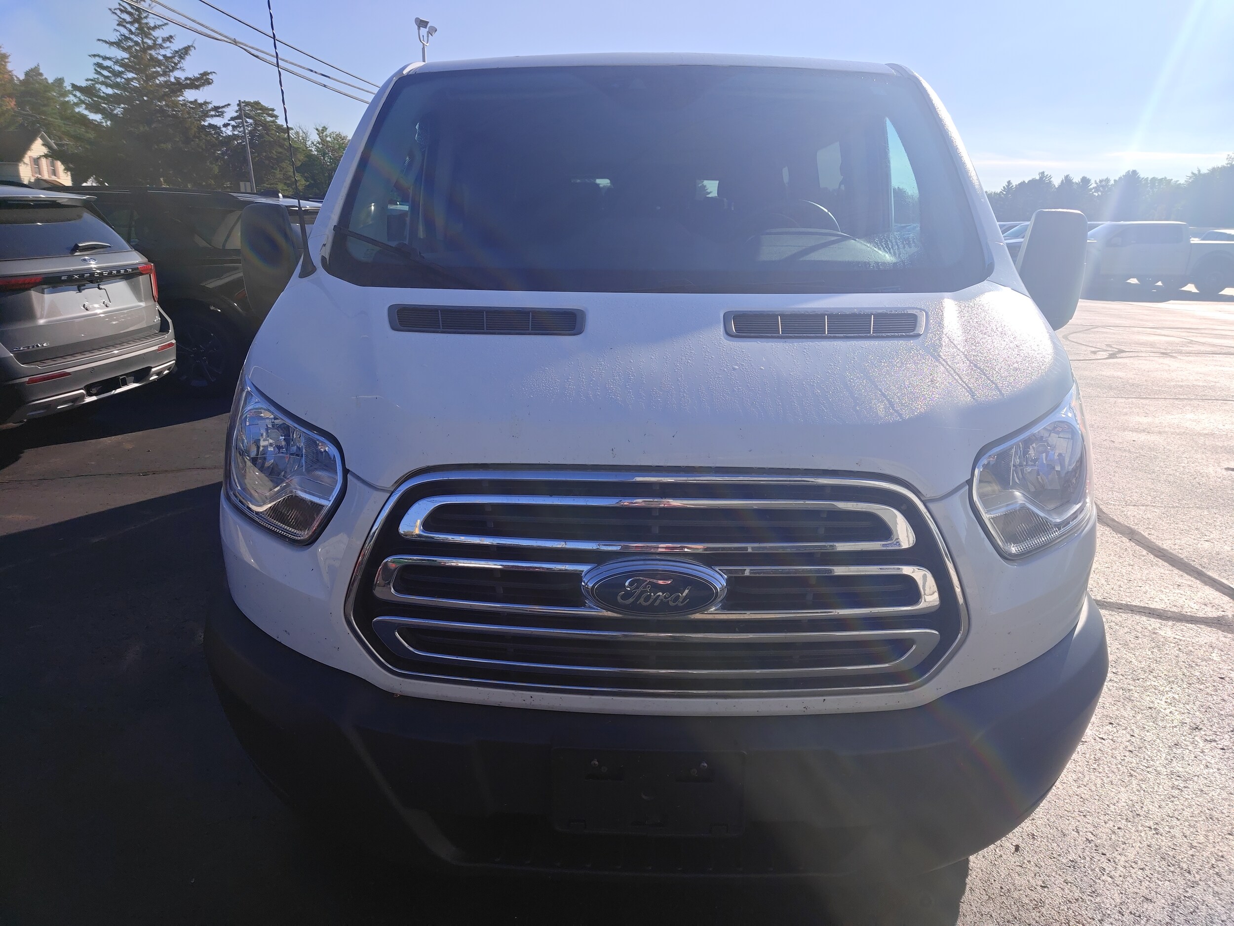 2015 Ford Transit Van photo 3