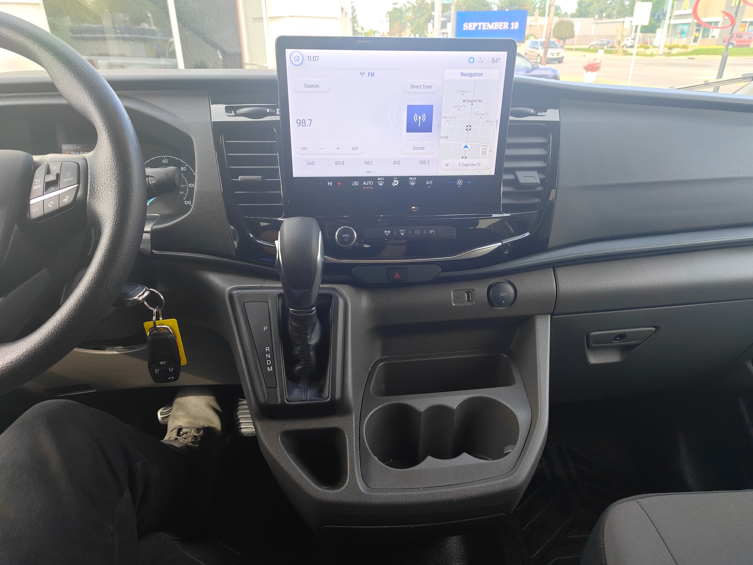 2024 Ford Transit Passenger Van XLT - Photo 17