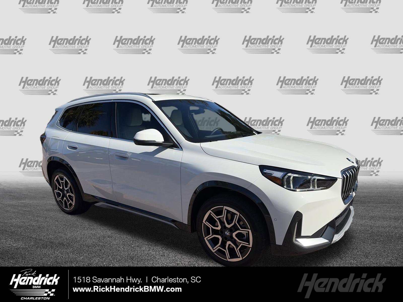 2026 BMW X1 xDrive28i's photo