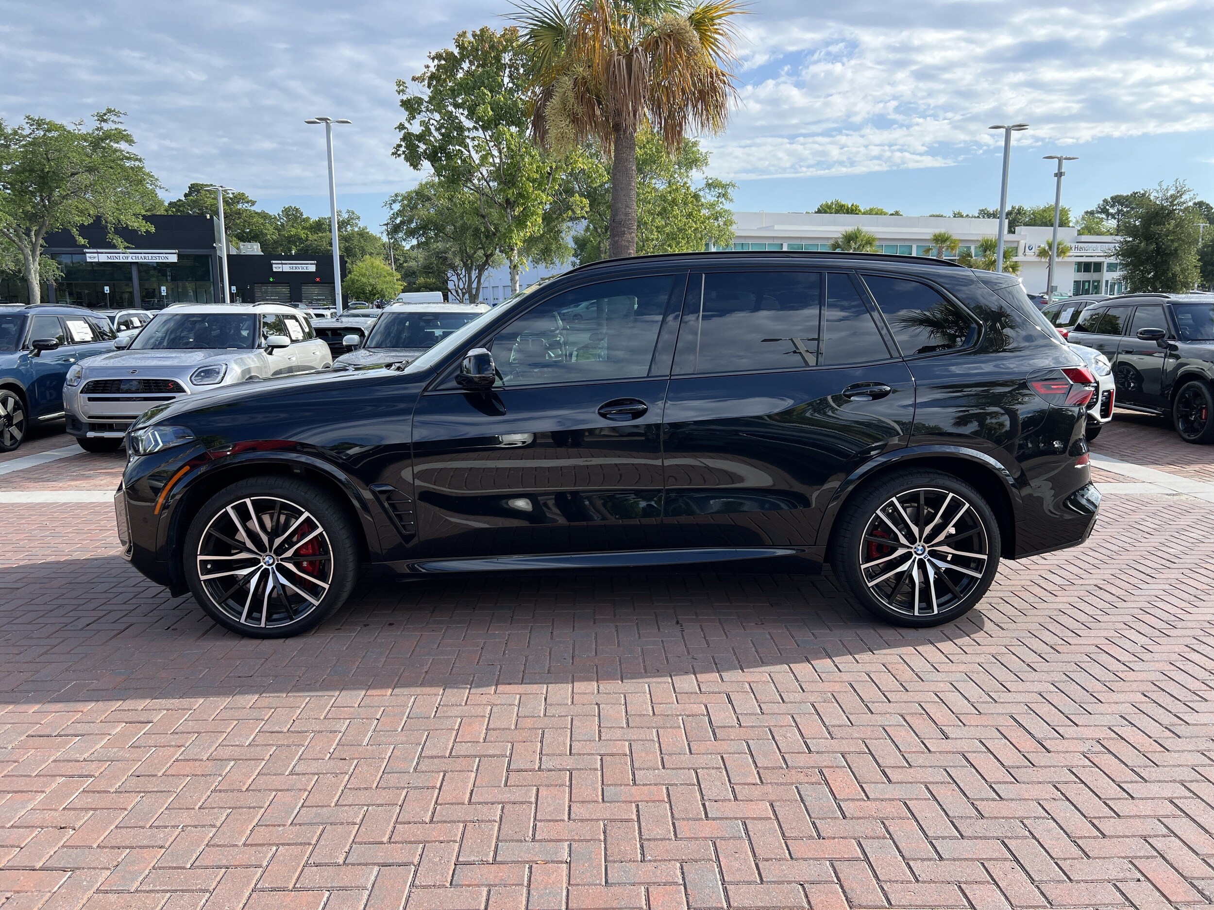 2025 BMW X5 7