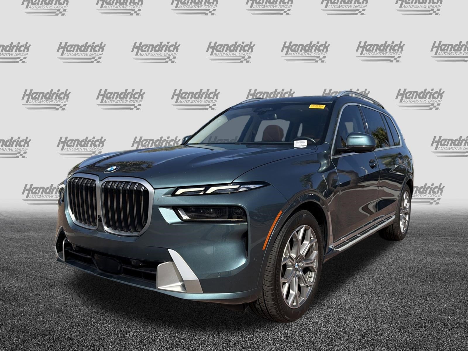 2023 BMW X7 xDrive40i photo 4