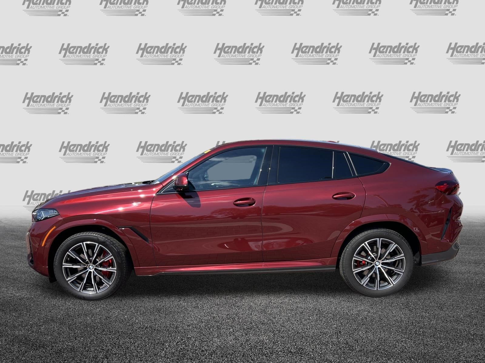 2025 BMW X6 xDrive40i photo 6