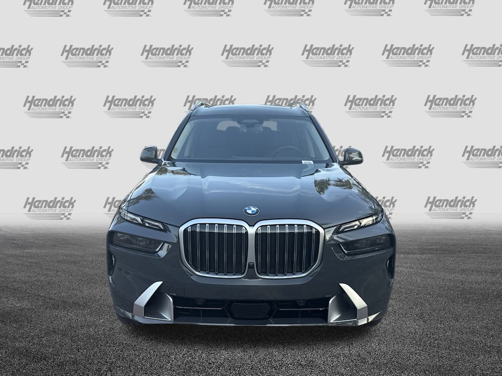 New 2026 BMW X7 xDrive40i SUV