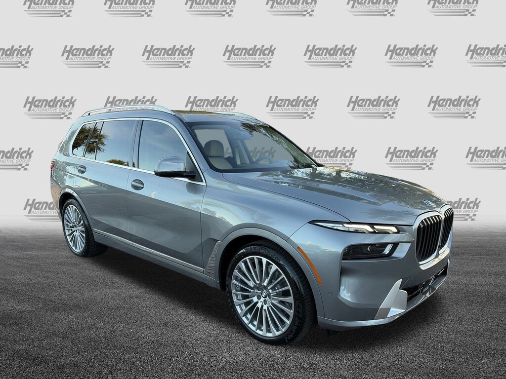 New 2026 BMW X7 xDrive40i SUV