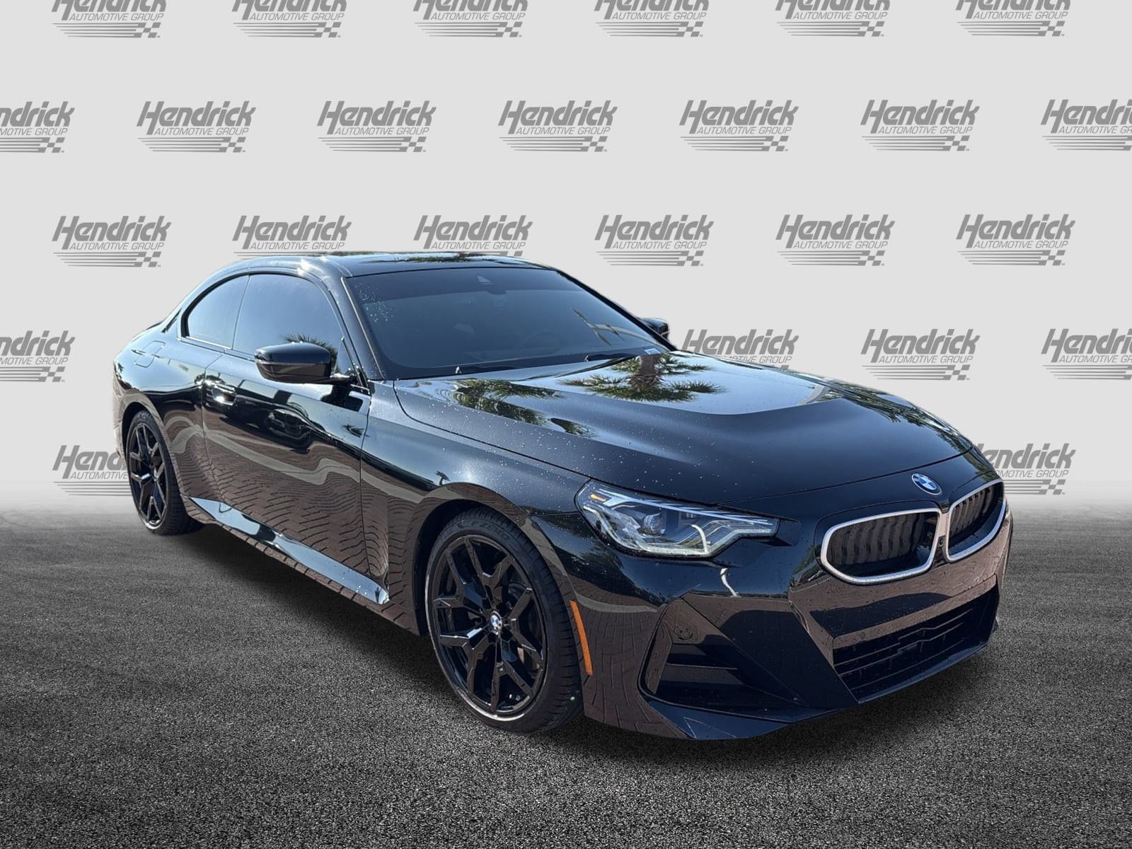 2025 Bmw 230i photo 2