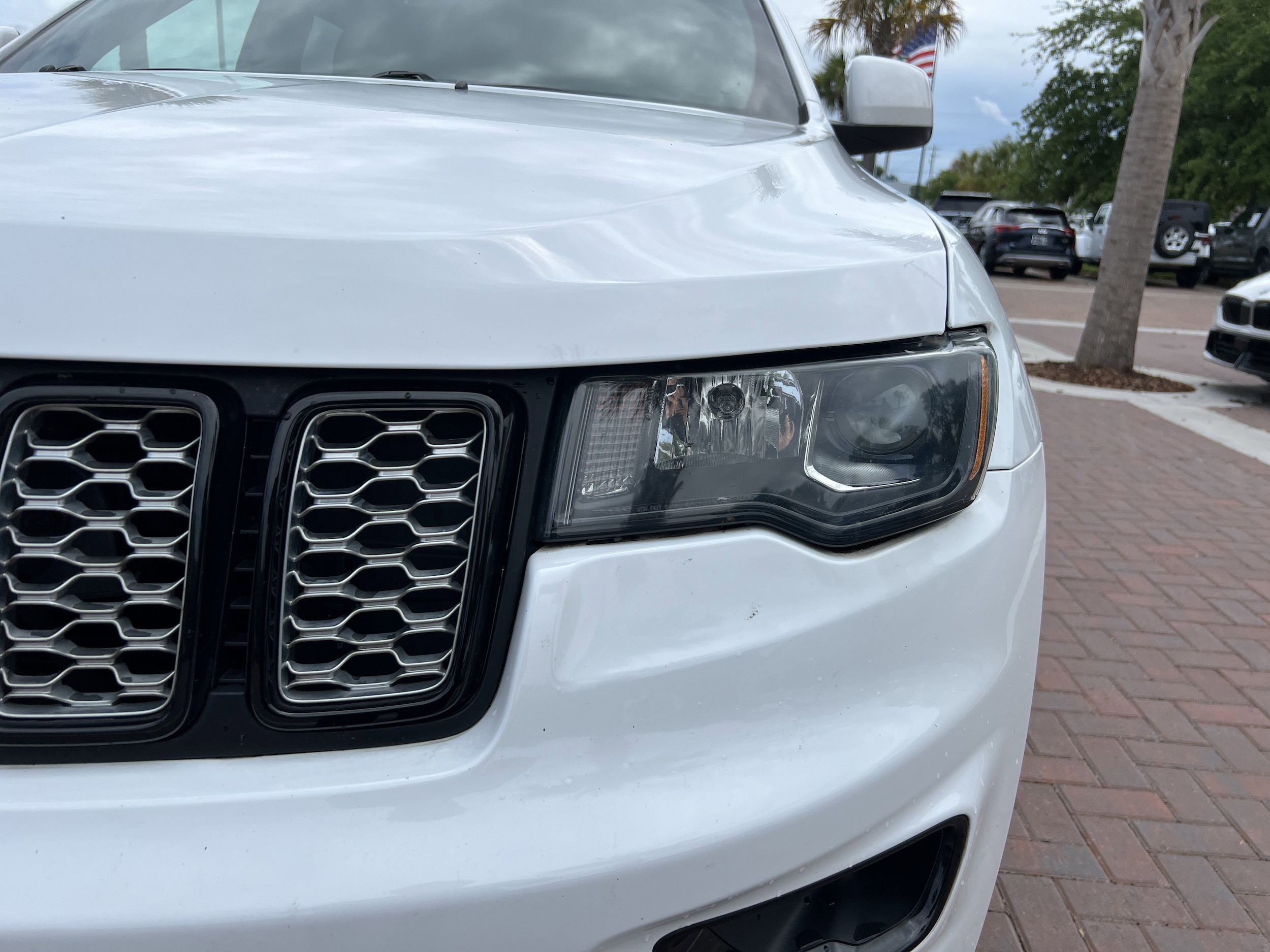 2018 Jeep Grand Cherokee Altitude photo 4