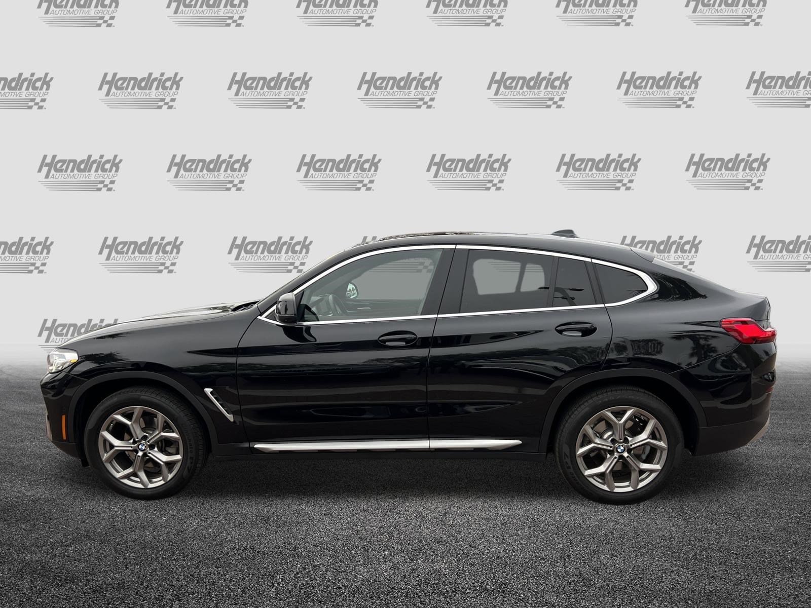 2025 BMW X4 xDrive30i photo 6