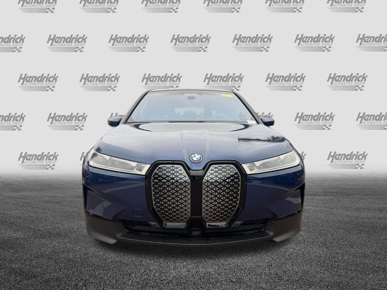 2024 BMW iX xDrive50 photo 2