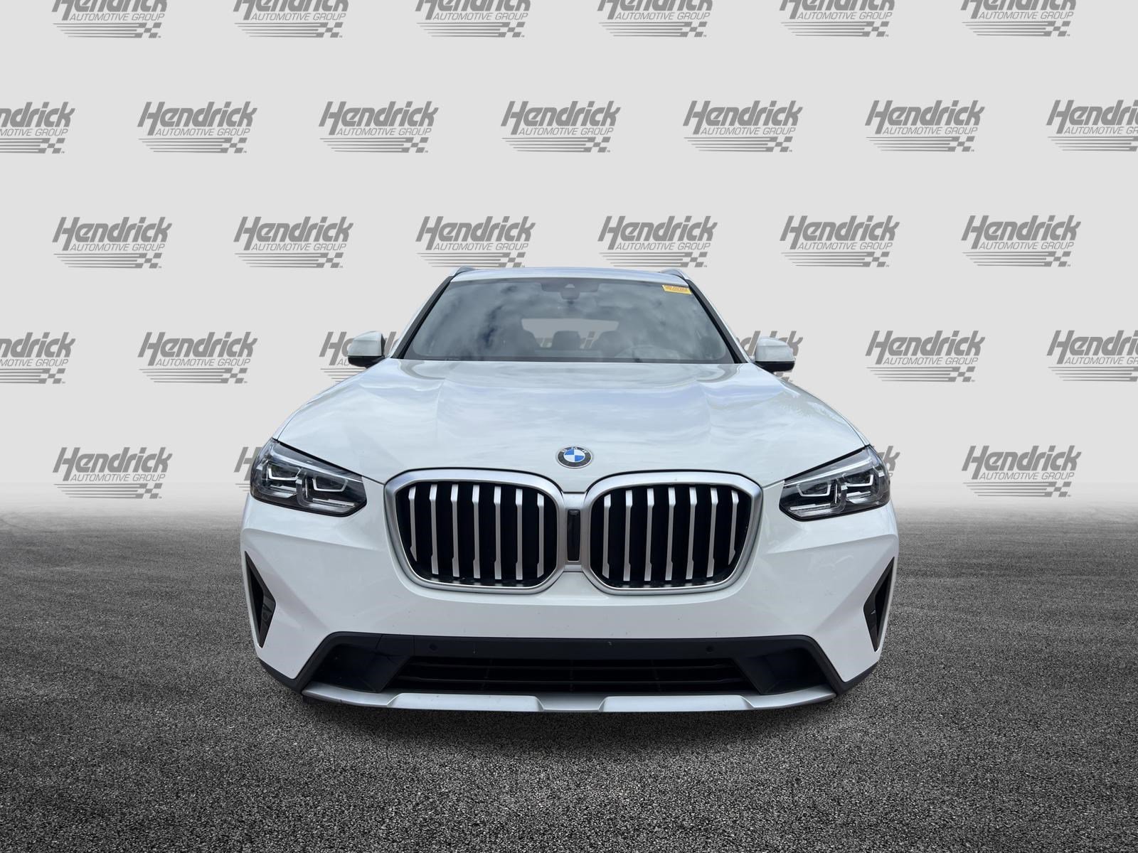2022 BMW X3 sDrive30i photo 2