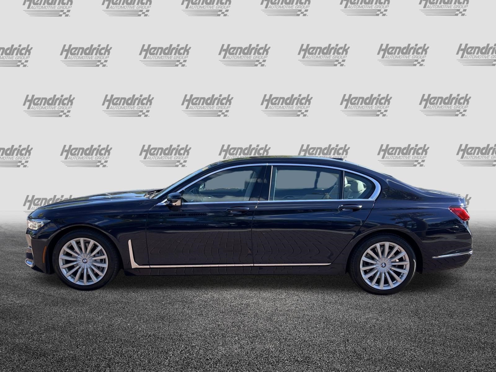2020 BMW 7 Series 740i photo 6