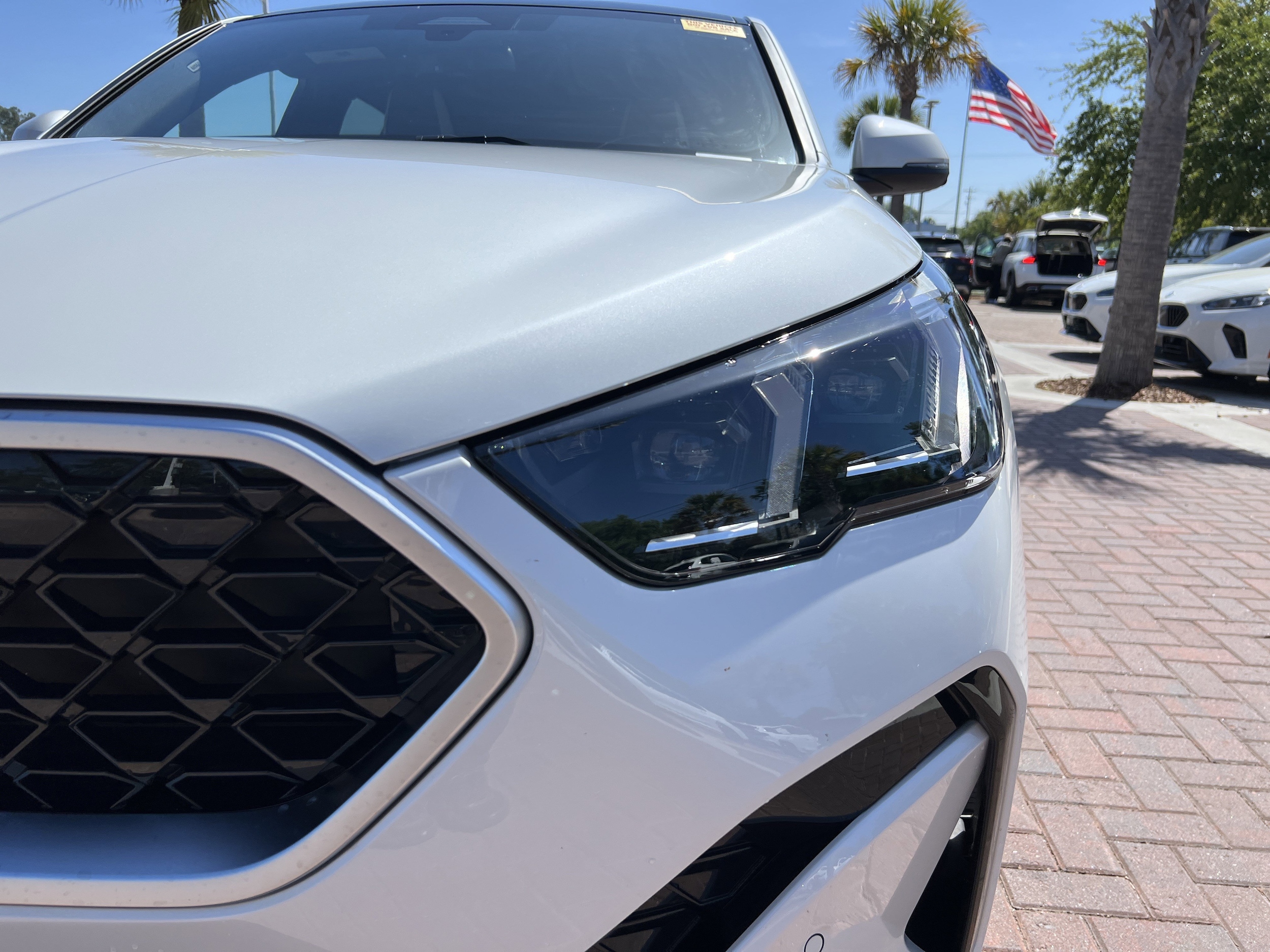 2025 BMW X2 xDrive28i photo 5