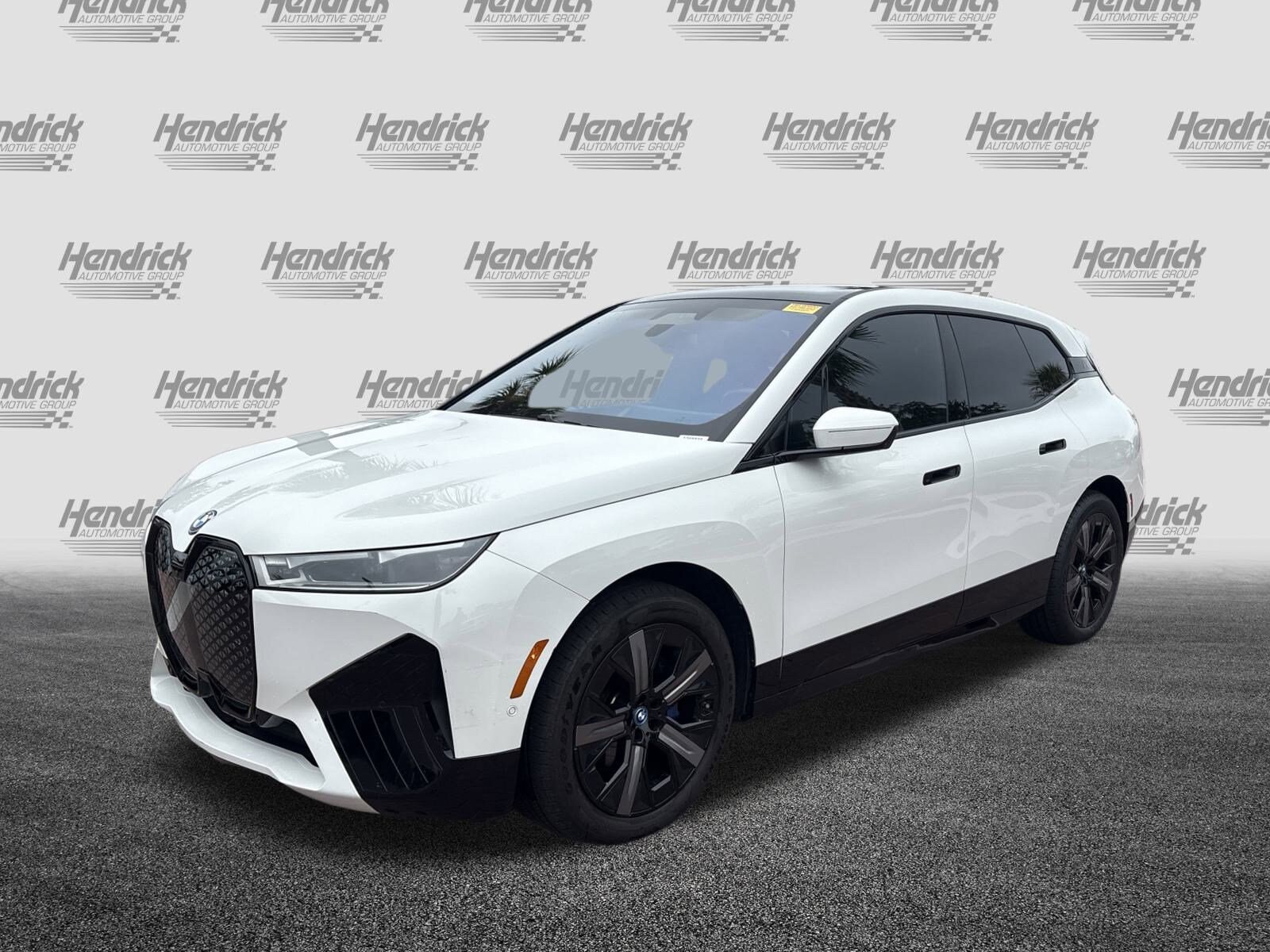 2024 Bmw iX photo 2