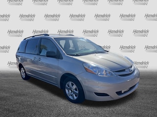 2009 Toyota Sienna LE Minivan