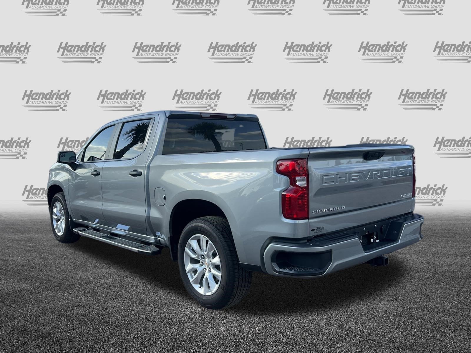 2025 Chevrolet Silverado 1500 Custom photo 6