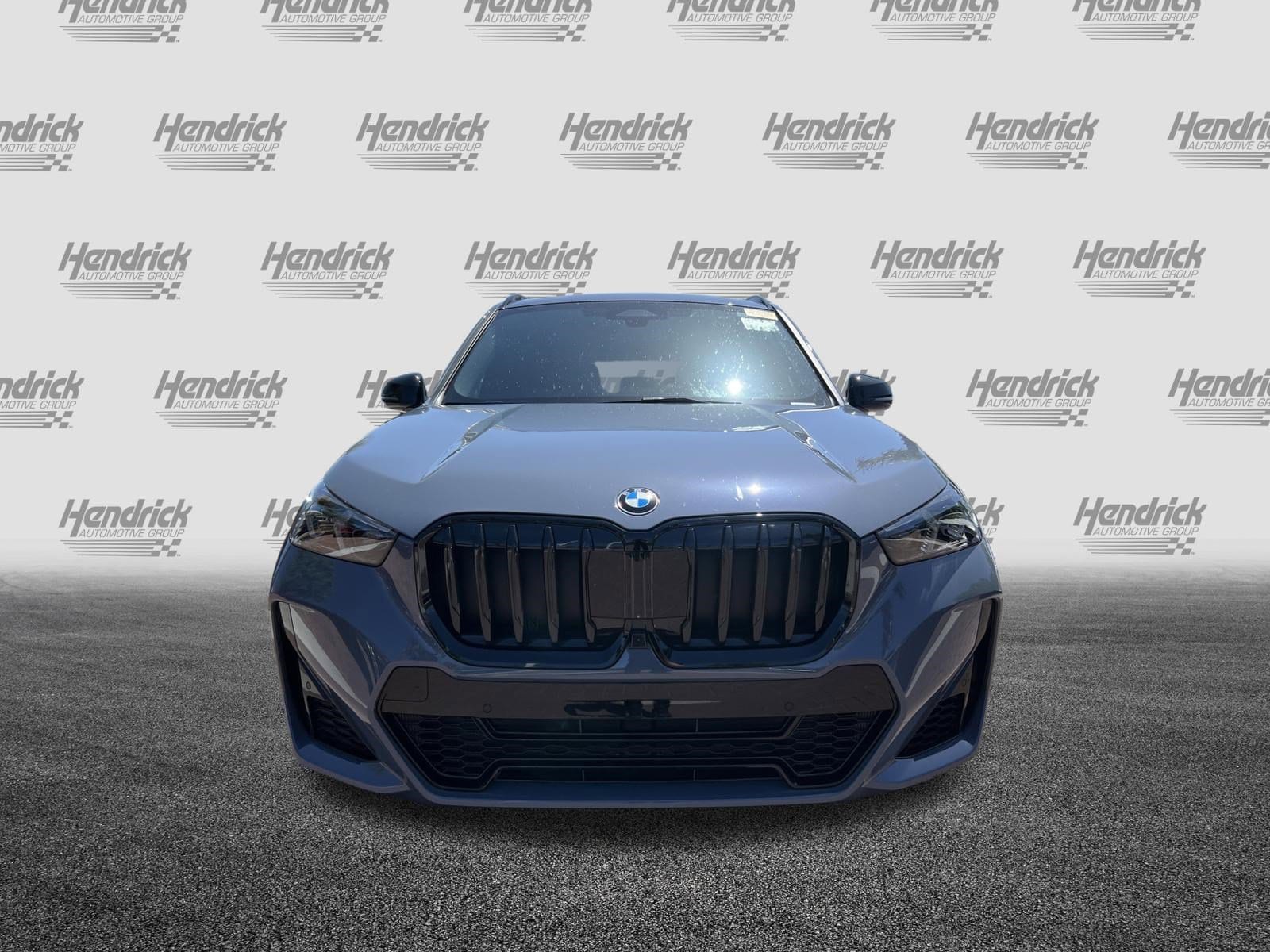 2025 BMW X1 xDrive28i photo 2