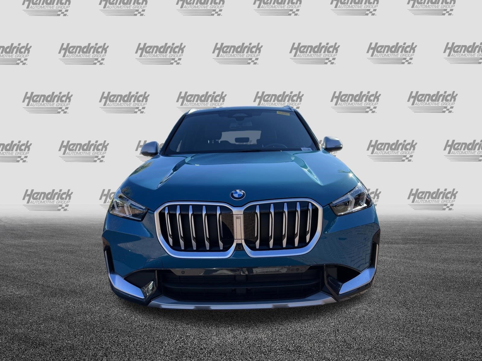 2024 BMW X1 xDrive28i photo 2