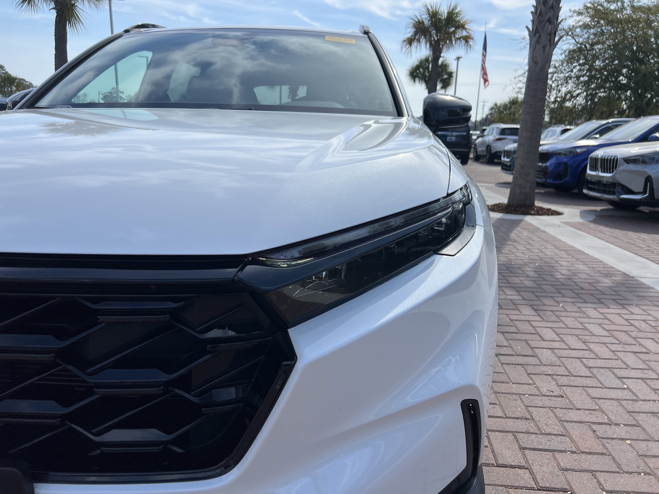 2025 Honda CR-V Hybrid Sport Touring photo 4