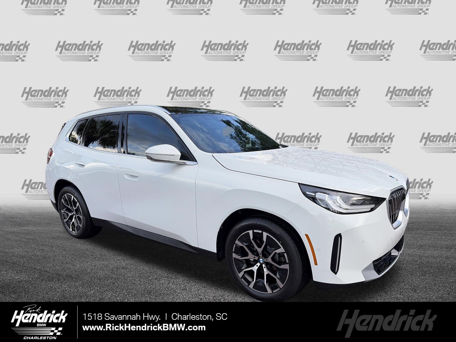 2026 BMW X3 30 XDRIVE's photo