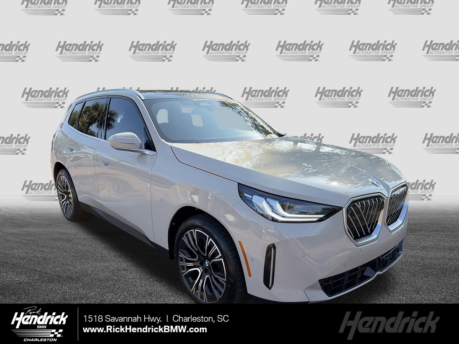 2026 BMW X3 30's photo
