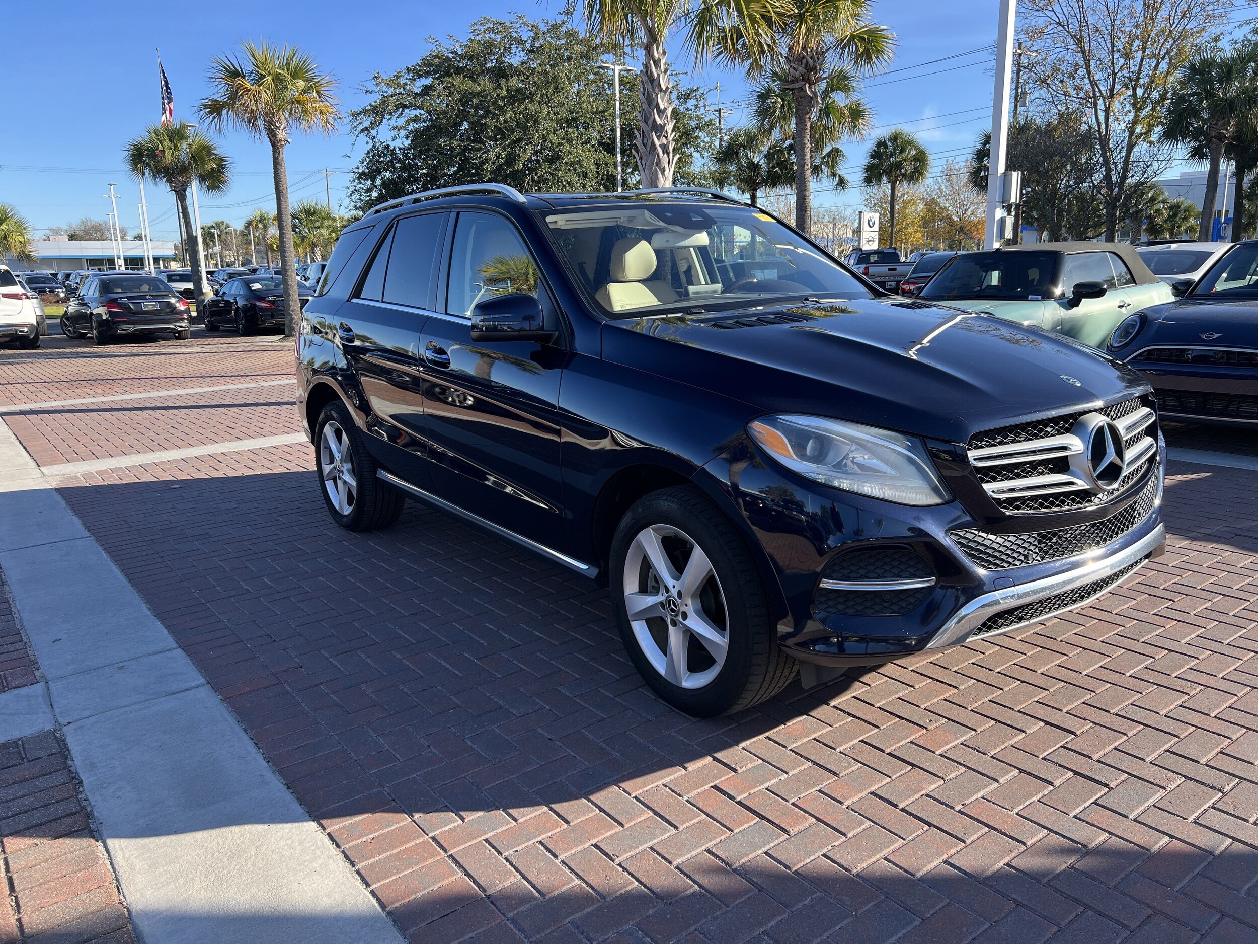 2018 Mercedes Benz GLE 350 photo 2