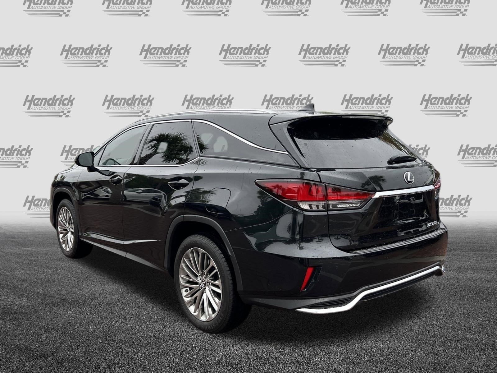 2022 LEXUS RX 350L Luxury photo 6