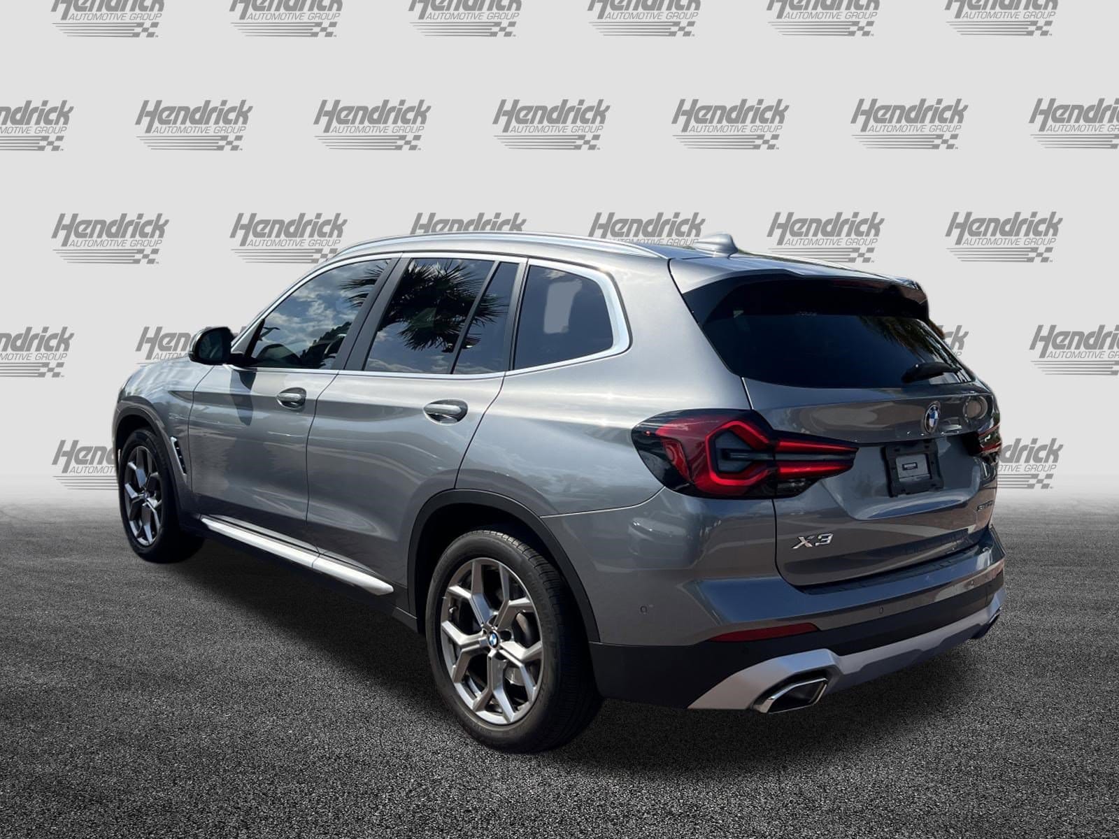 2023 BMW X3 sDrive30i photo 3