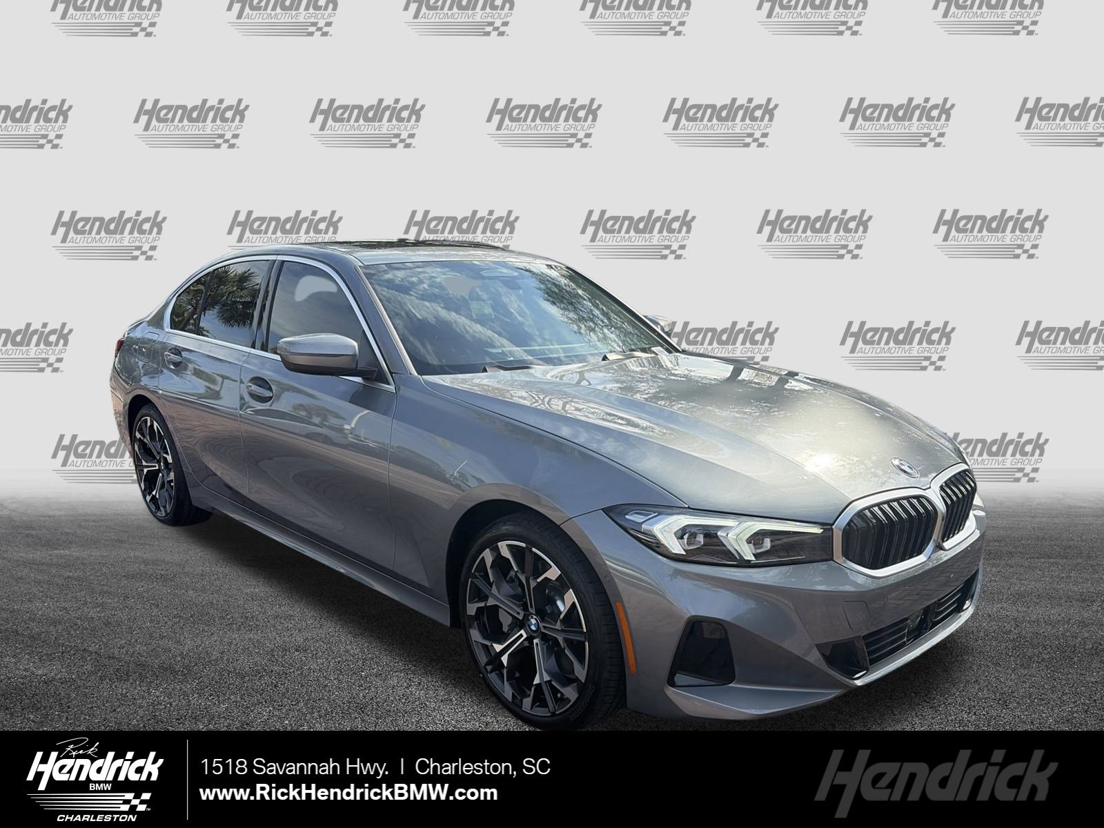 2026 BMW 3 Series 330i's photo