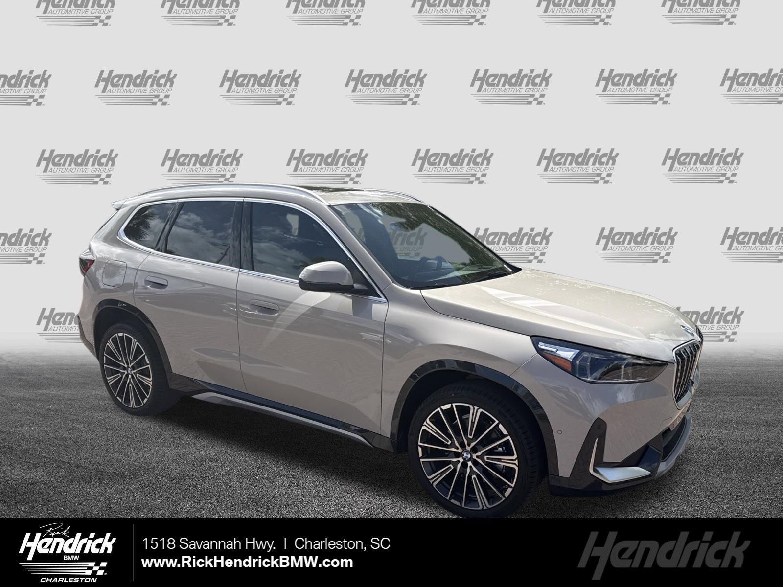 2026 BMW X1 xDrive28i's photo