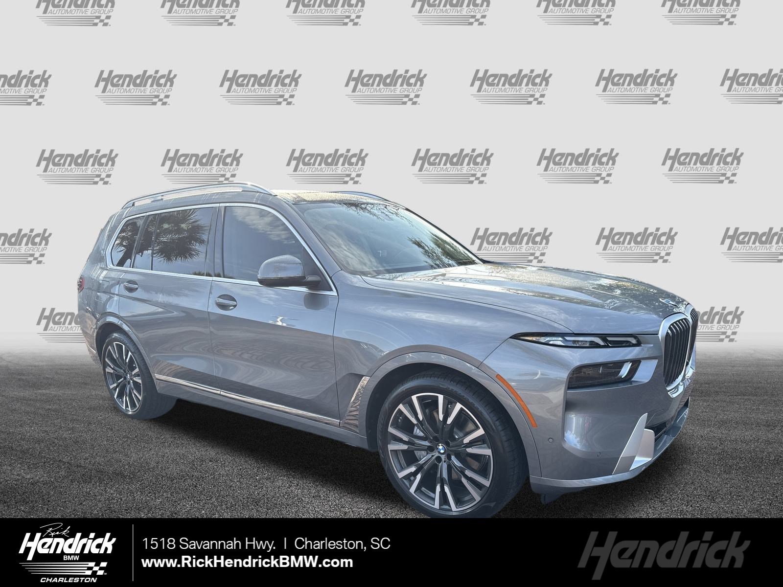 2026 BMW X7 40i's photo