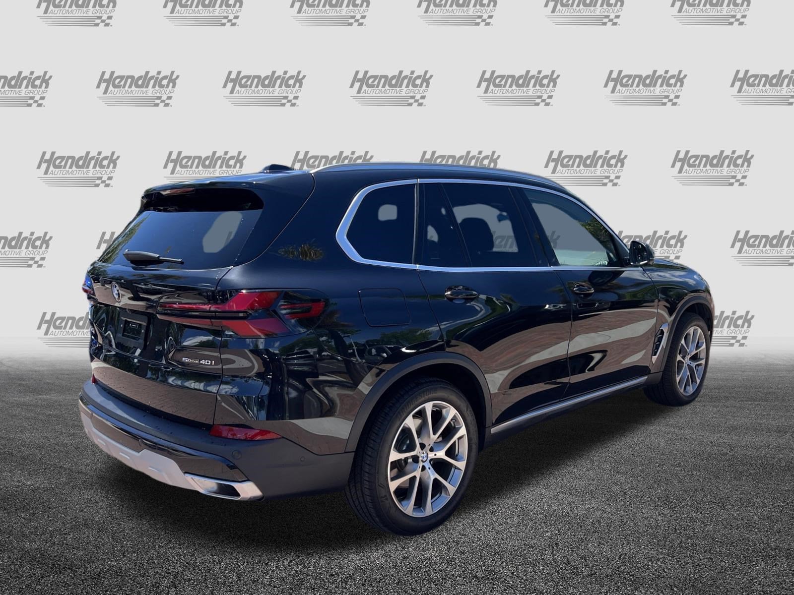 2026 BMW X5 sDrive40i photo 3