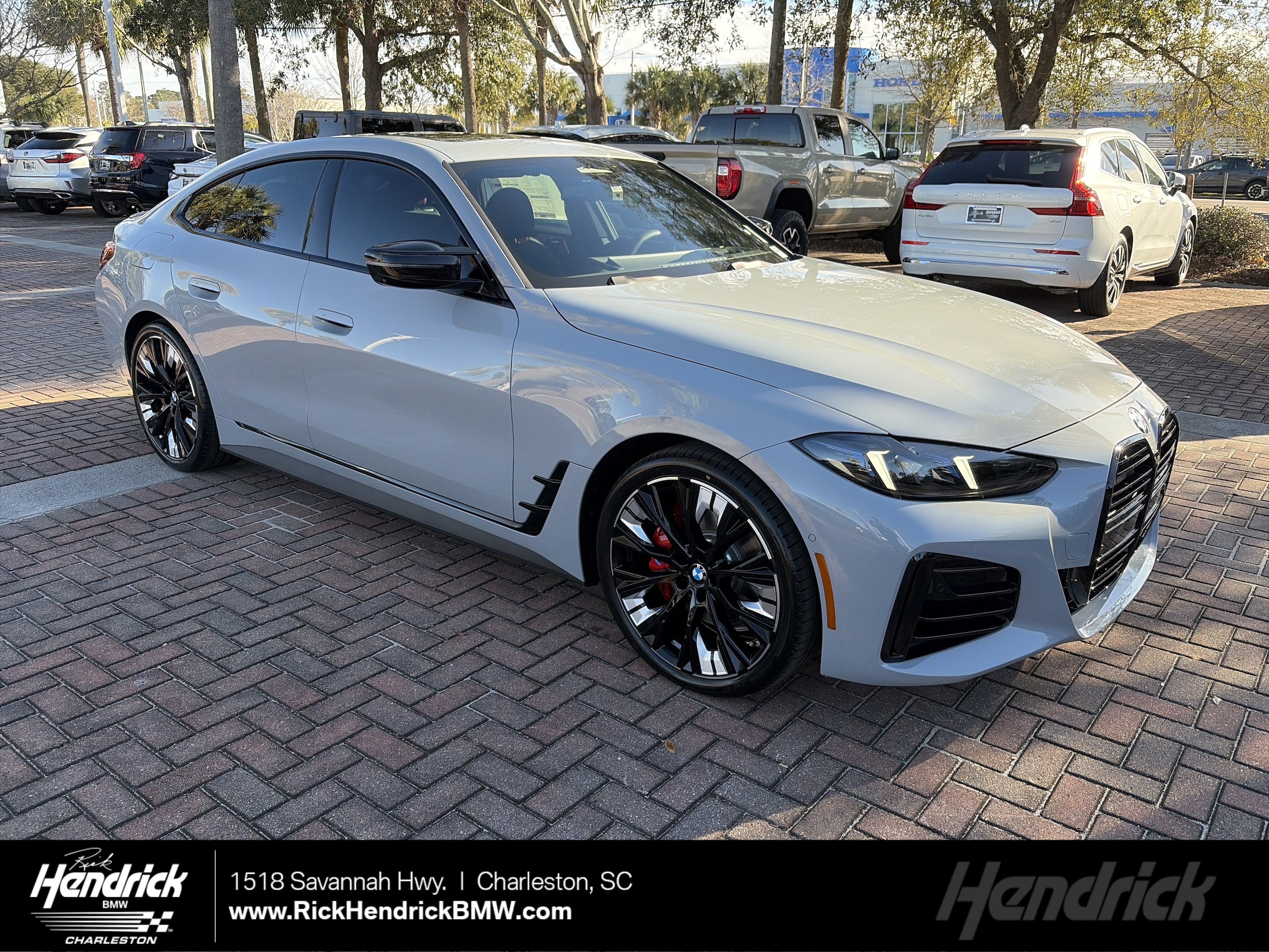 2026 BMW 4 Series M440i's photo