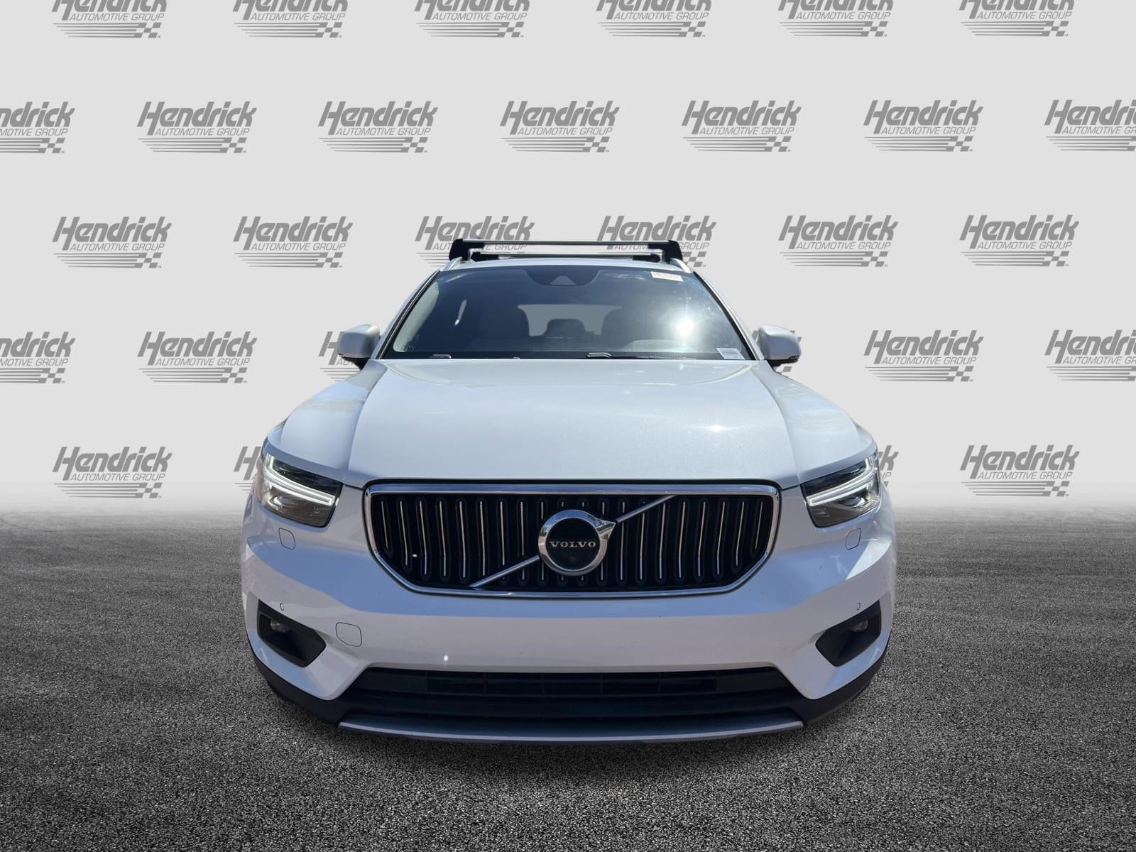 2019 Volvo XC40 Inscription photo 2
