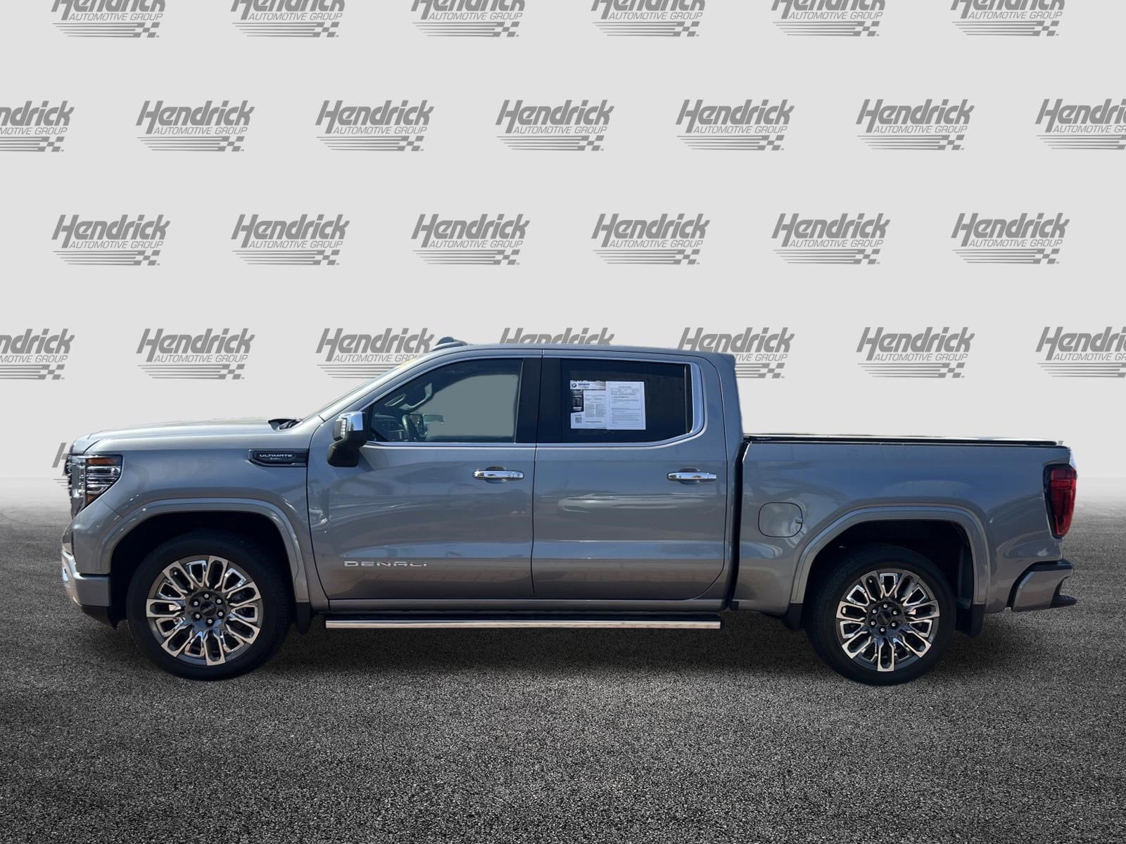 2024 GMC Sierra 1500 Denali Ultimate photo 5