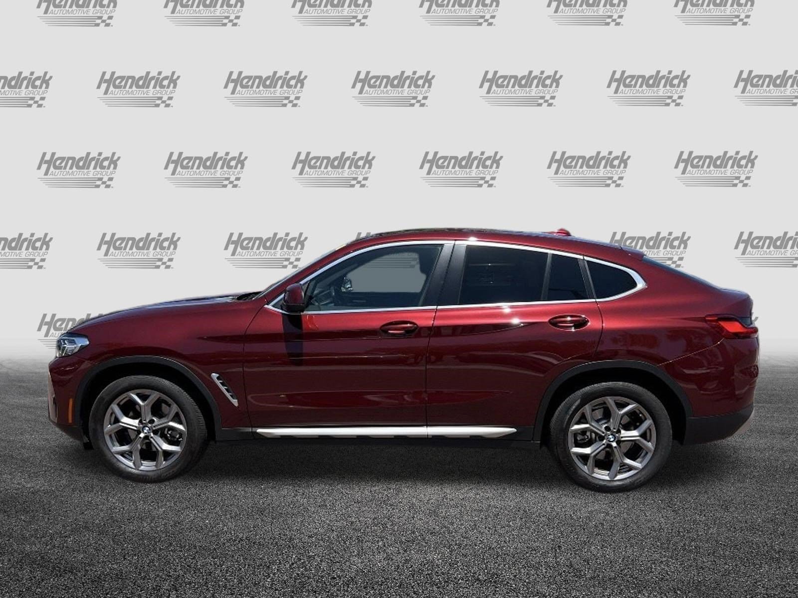 2025 BMW X4 xDrive30i photo 6