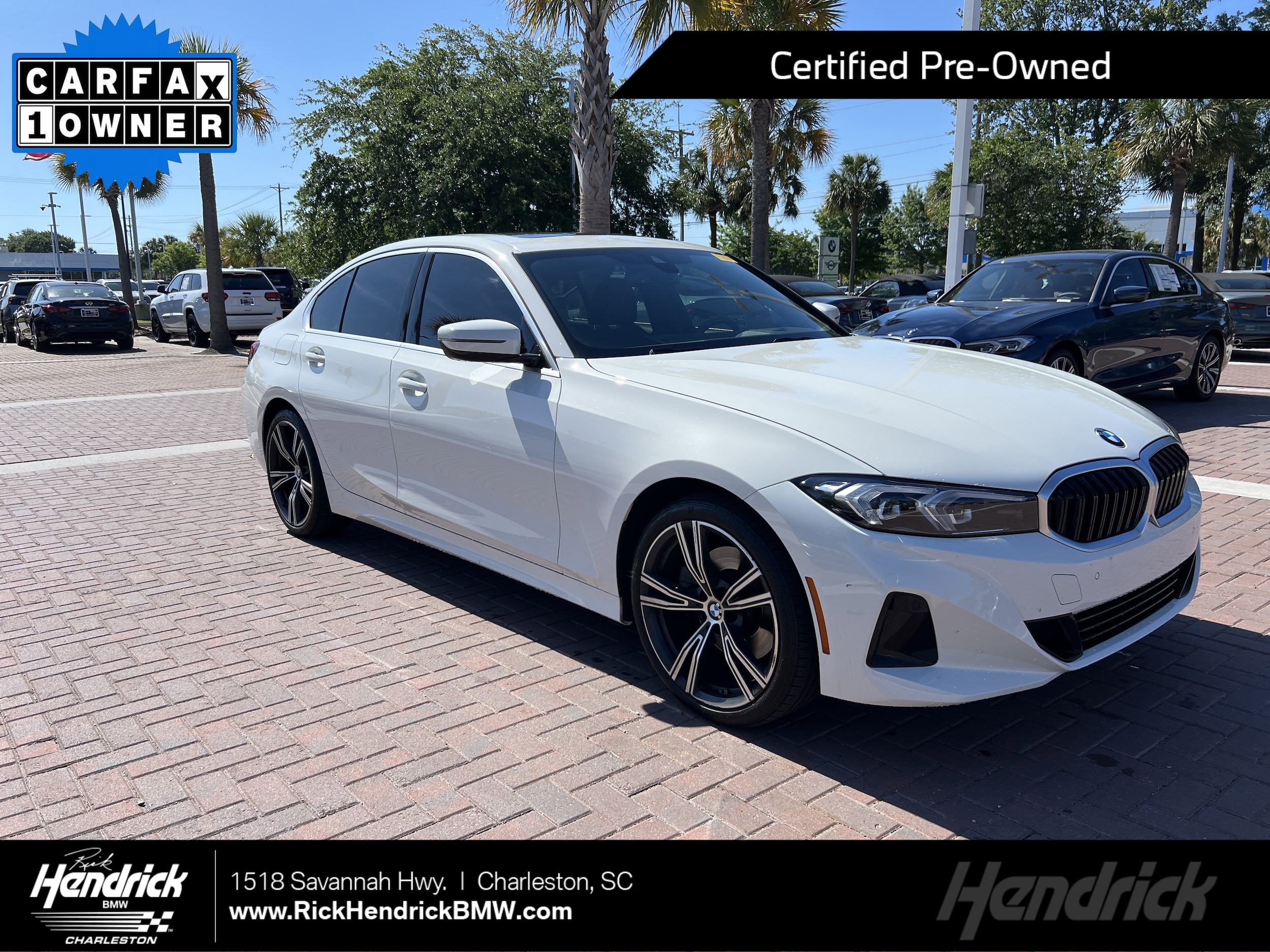 2024 BMW 3 Series 330i Sedan's photo