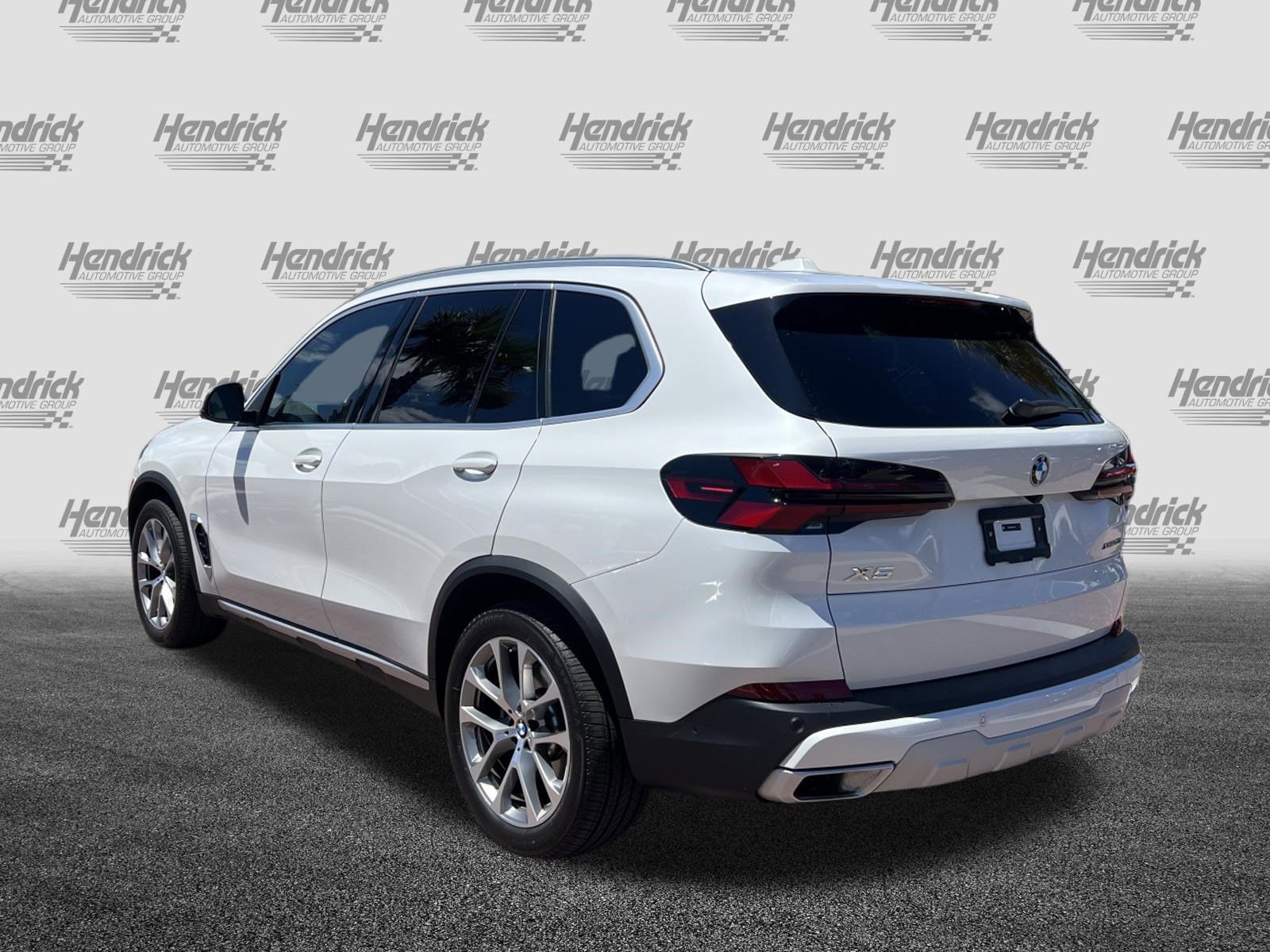2026 BMW X5 xDrive40i photo 3