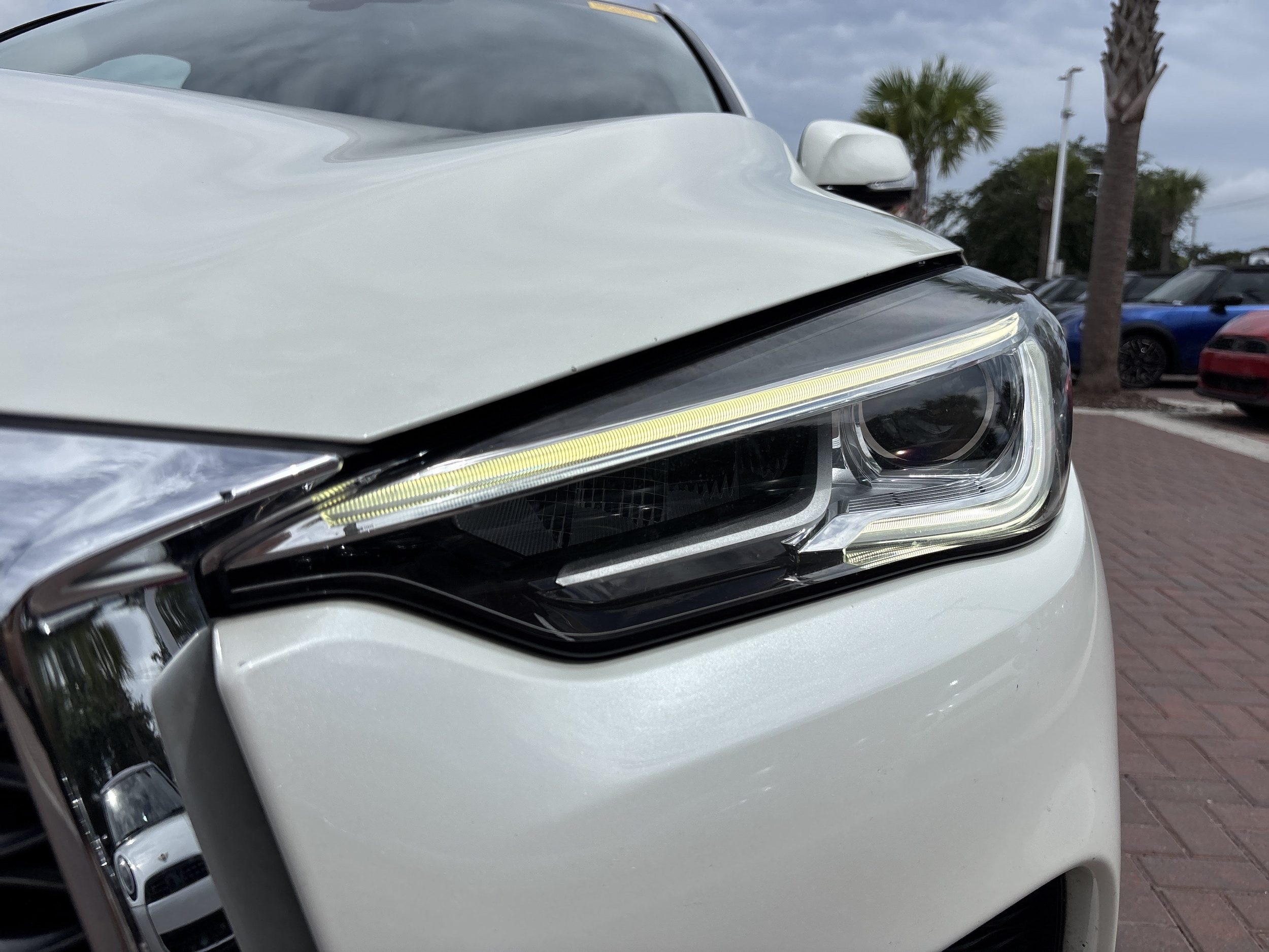 INFINITI QX50 ESSENTIAL