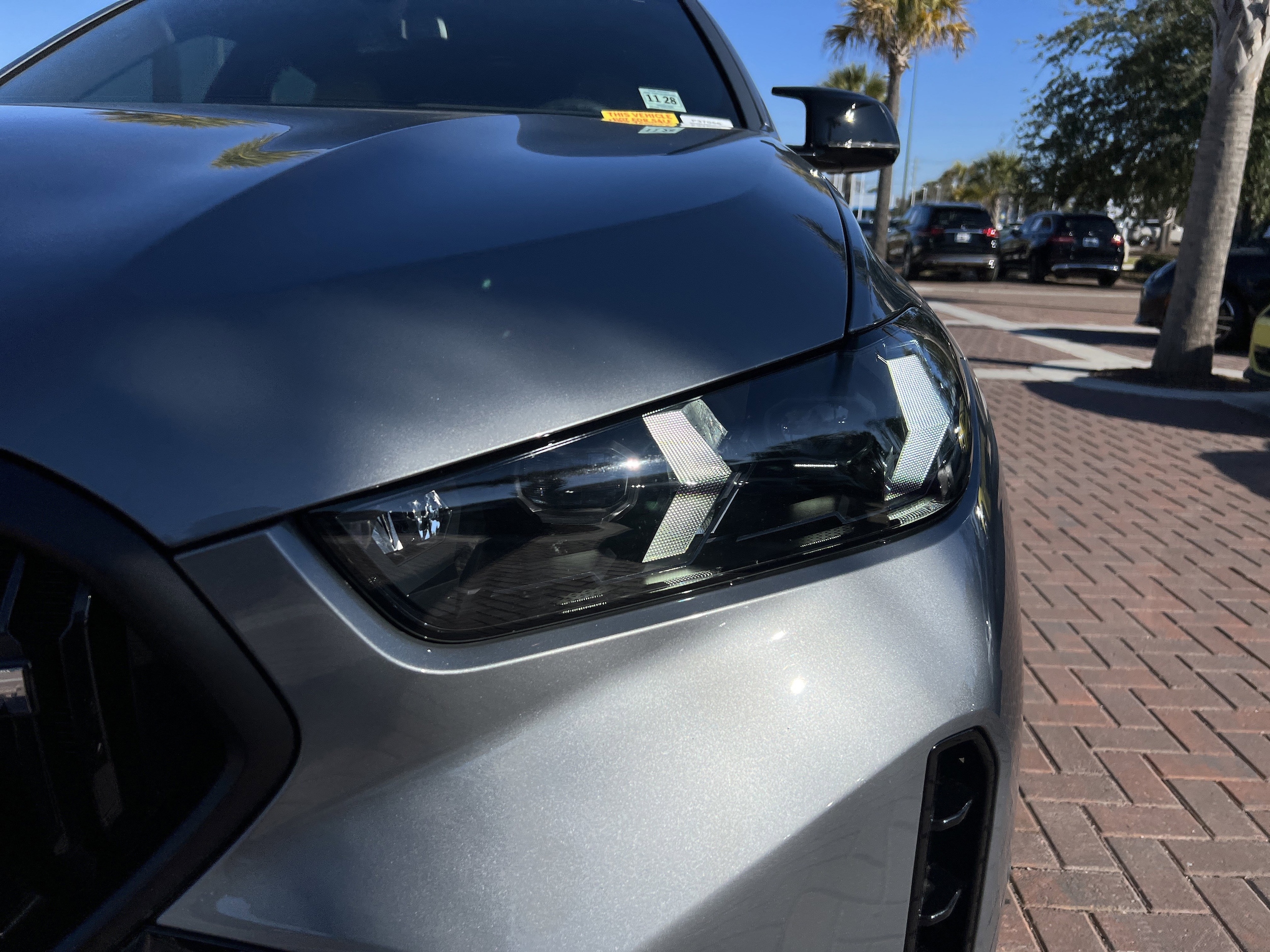 2025 BMW X6 M60i photo 4