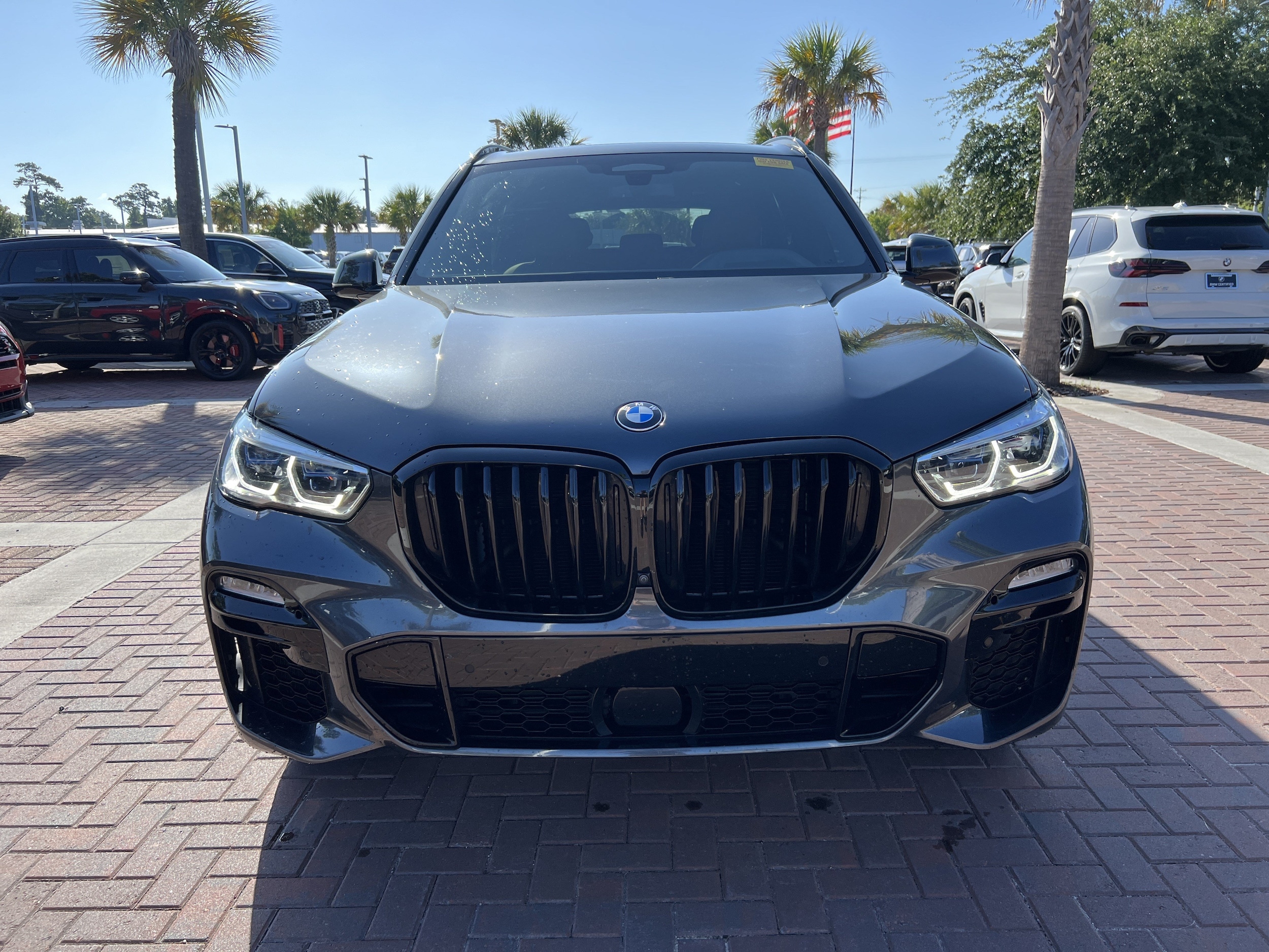 BMW X5 M50i