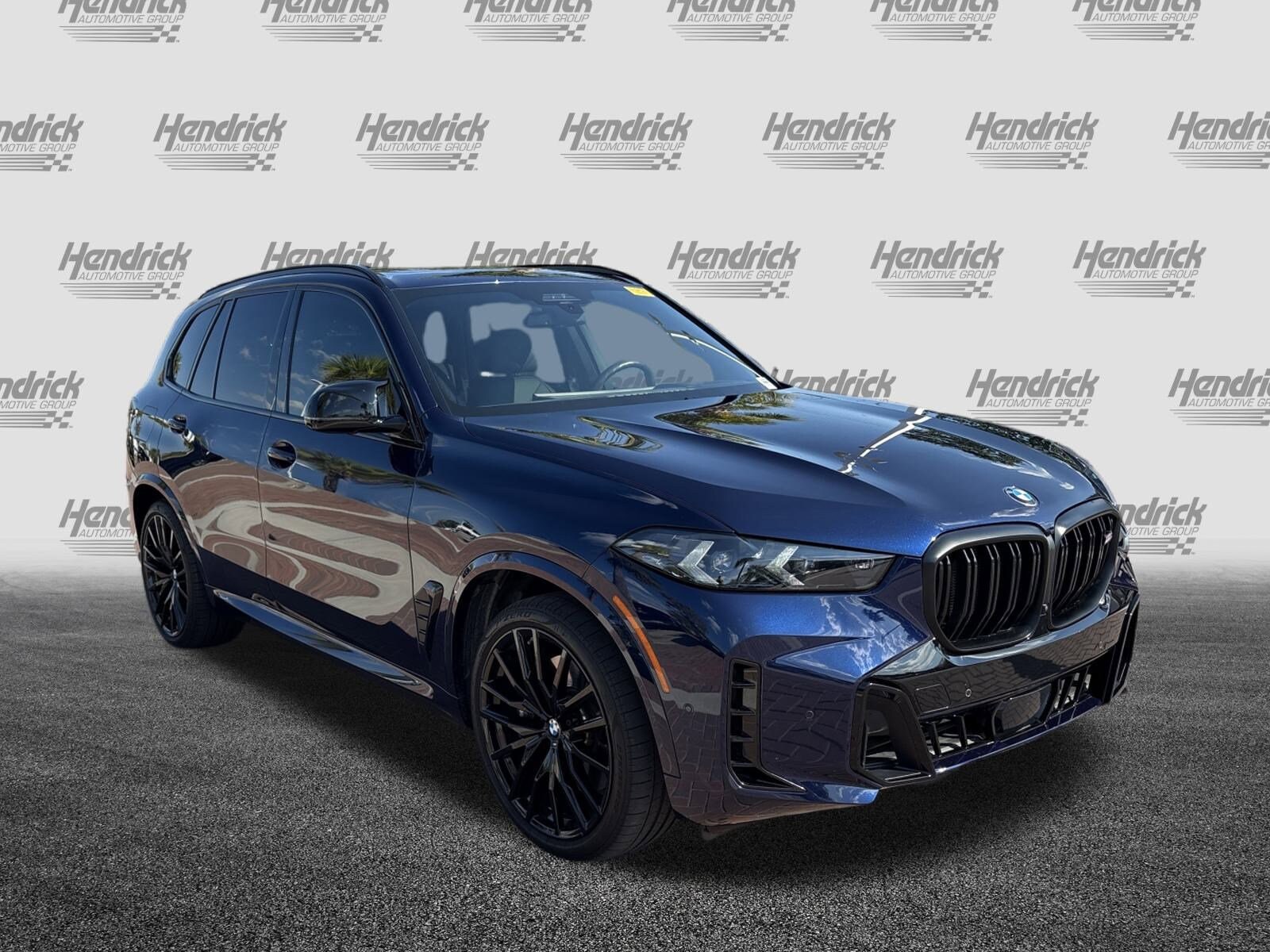 2025 Bmw X5 M60i photo 2