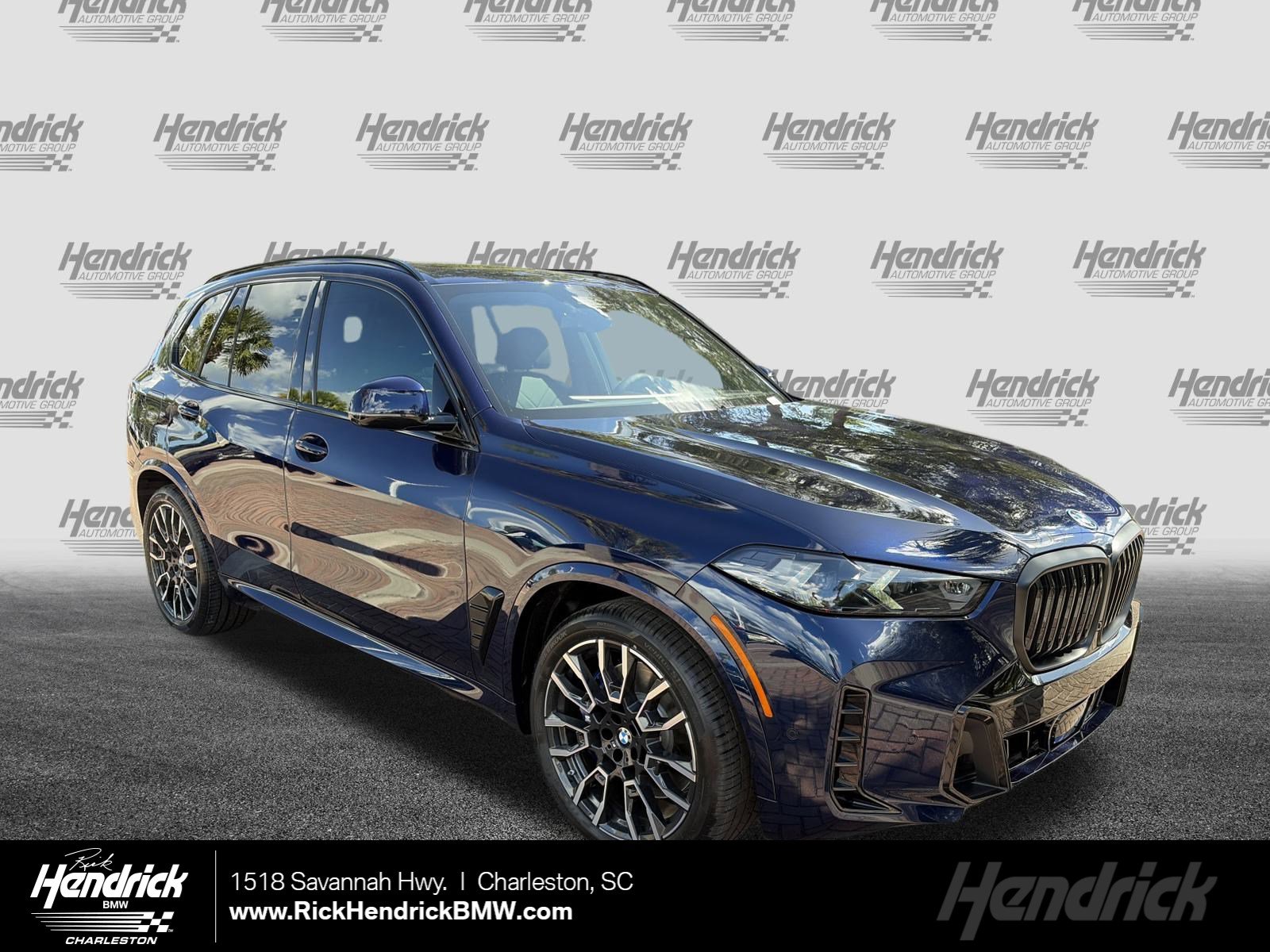 2026 BMW X5 50e's photo