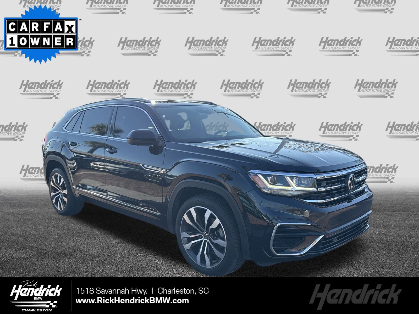 2021 Volkswagen Atlas Cross Sport SEL Premium R-Line's photo